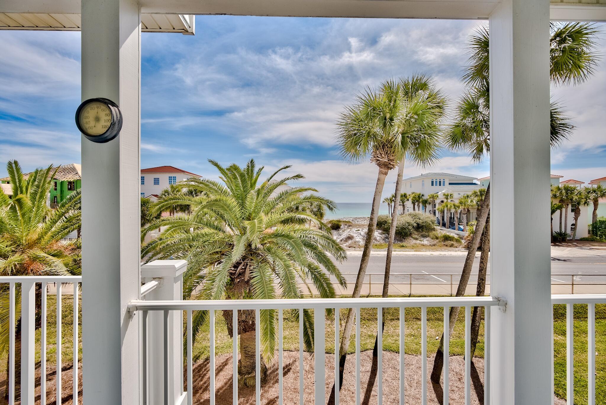 CRYSTAL BEACH - Residential