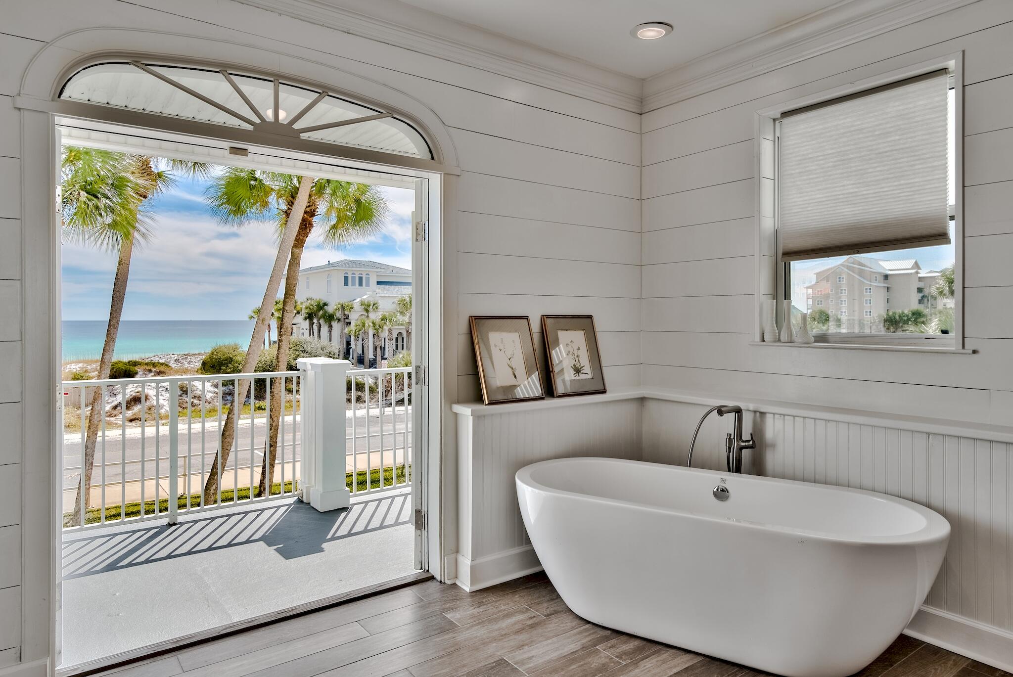 CRYSTAL BEACH - Residential