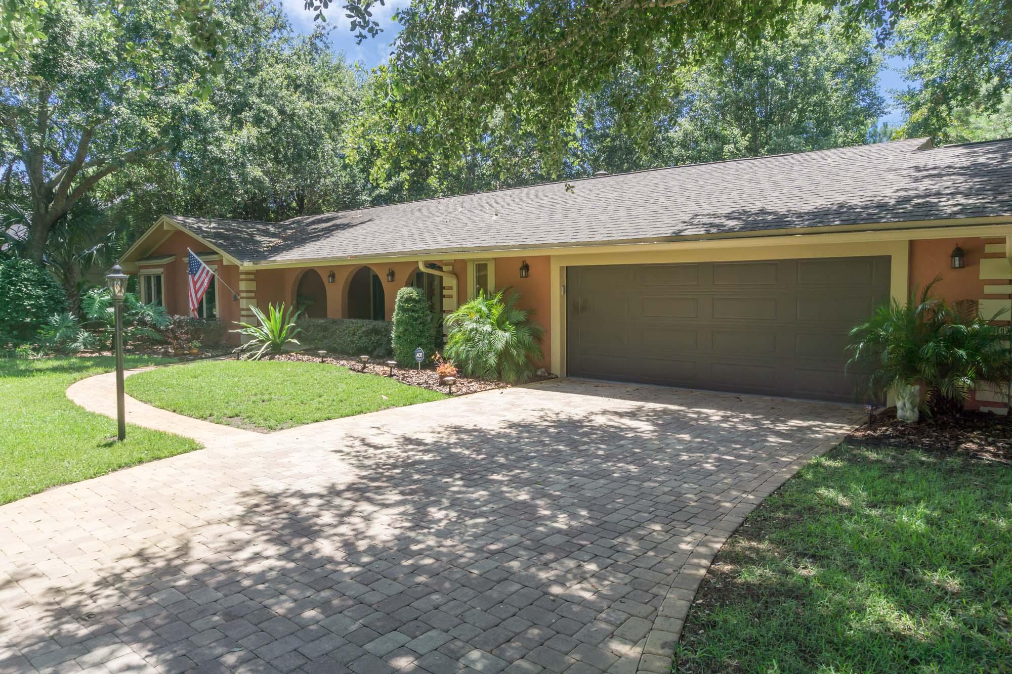 GOLF VIEW - Residential