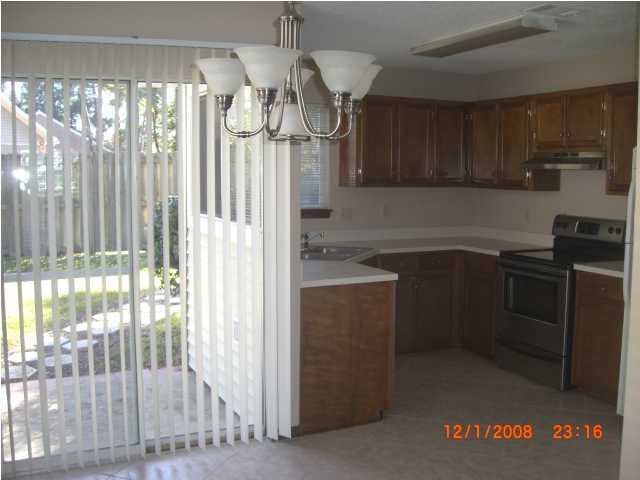 PARKWOOD AT BLUEWATER BAY - Residential Lease