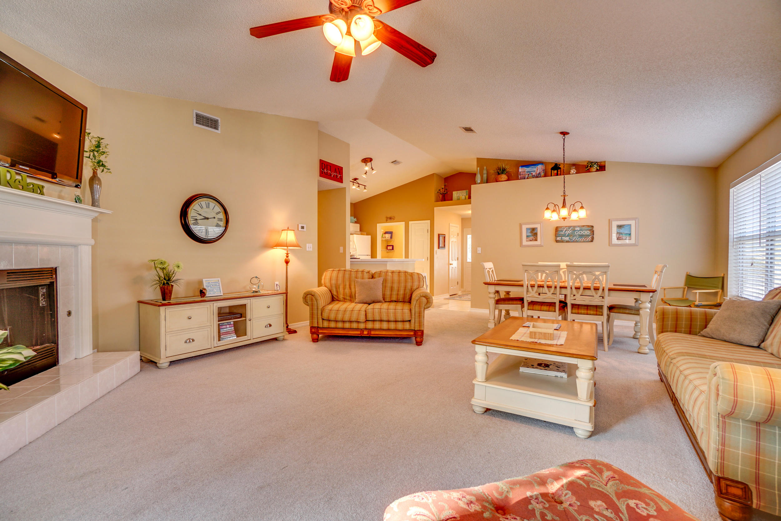 MARAVILLA COTTAGES - Residential