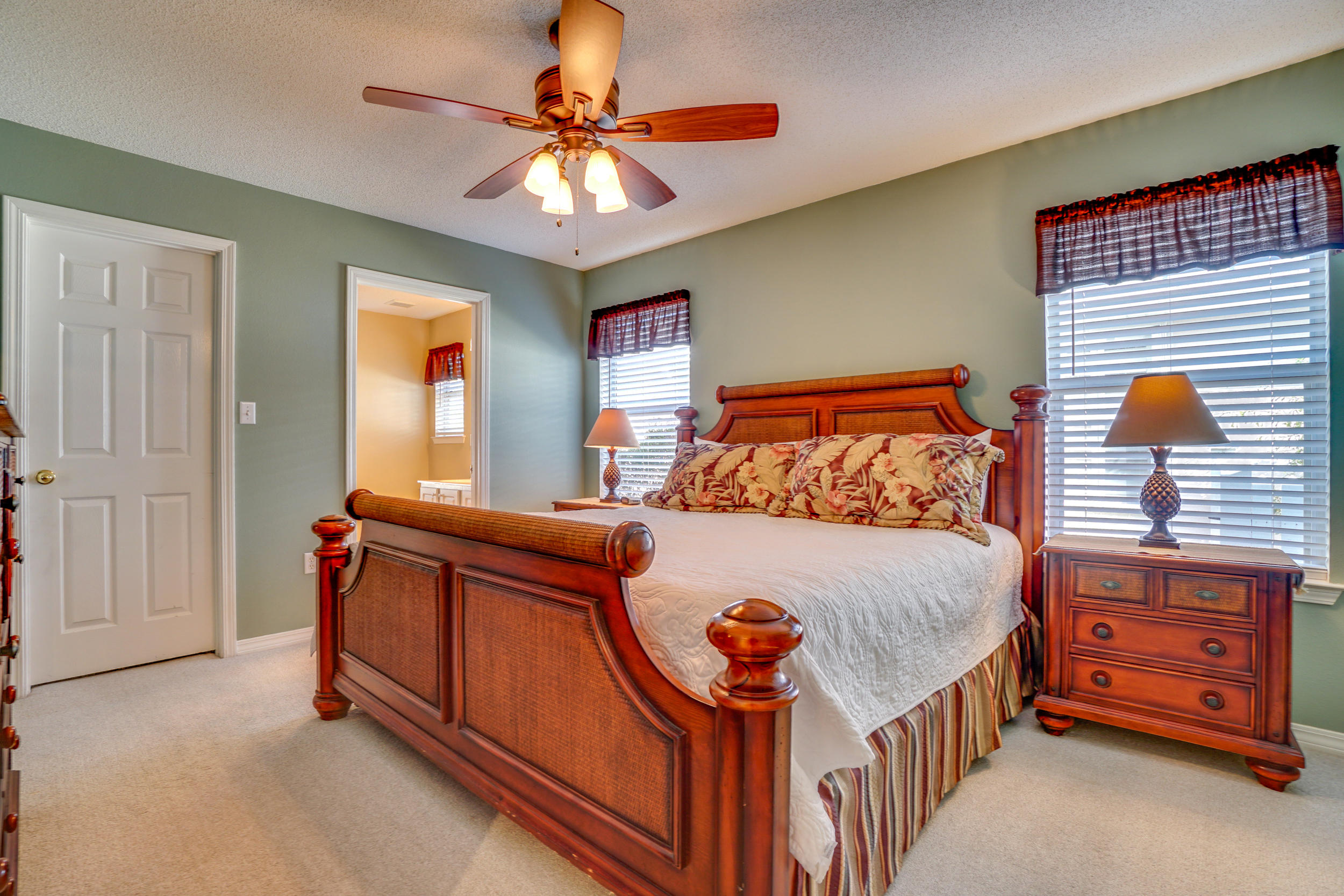 MARAVILLA COTTAGES - Residential