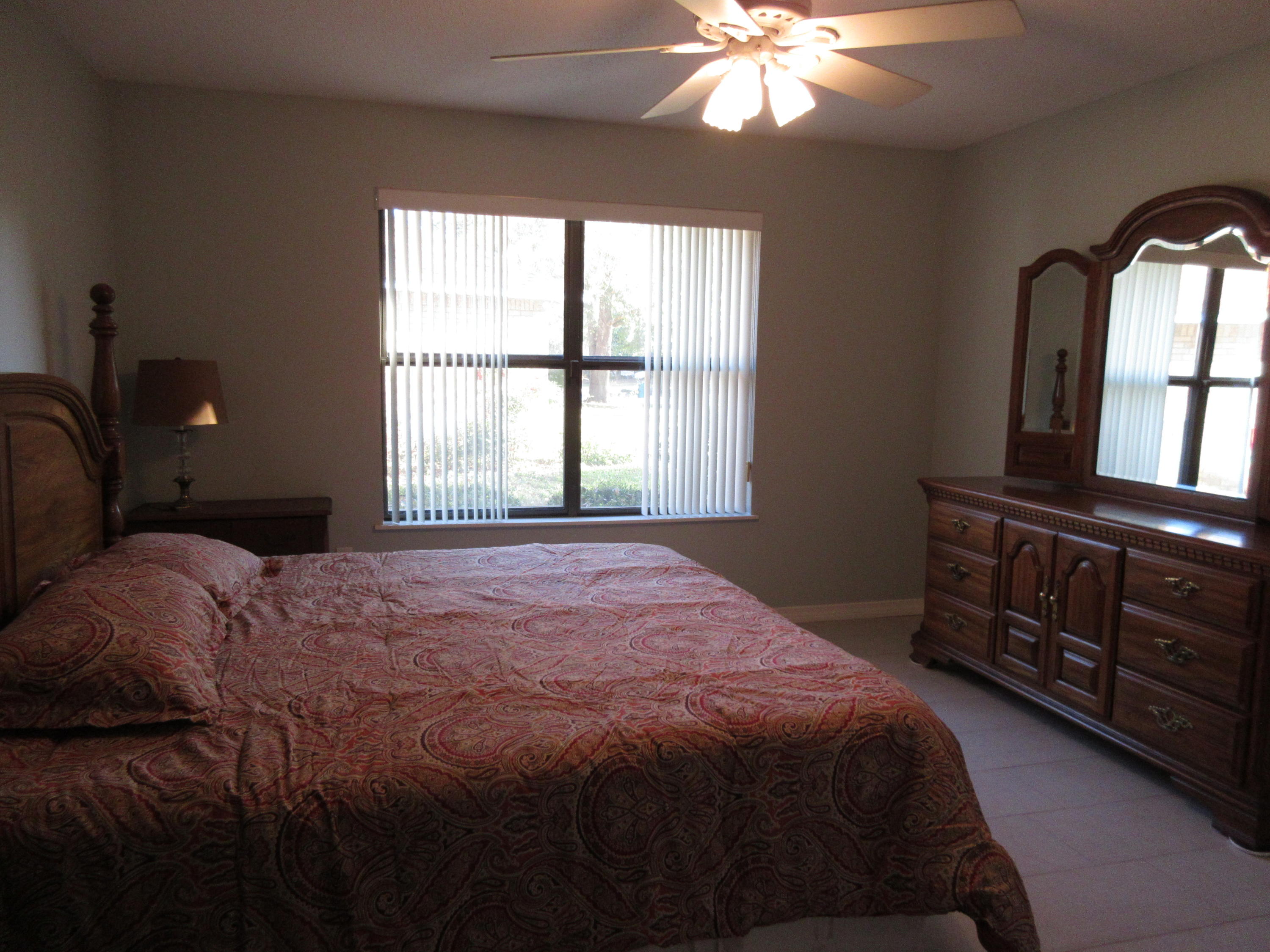METES & BOUNDS - Residential Lease