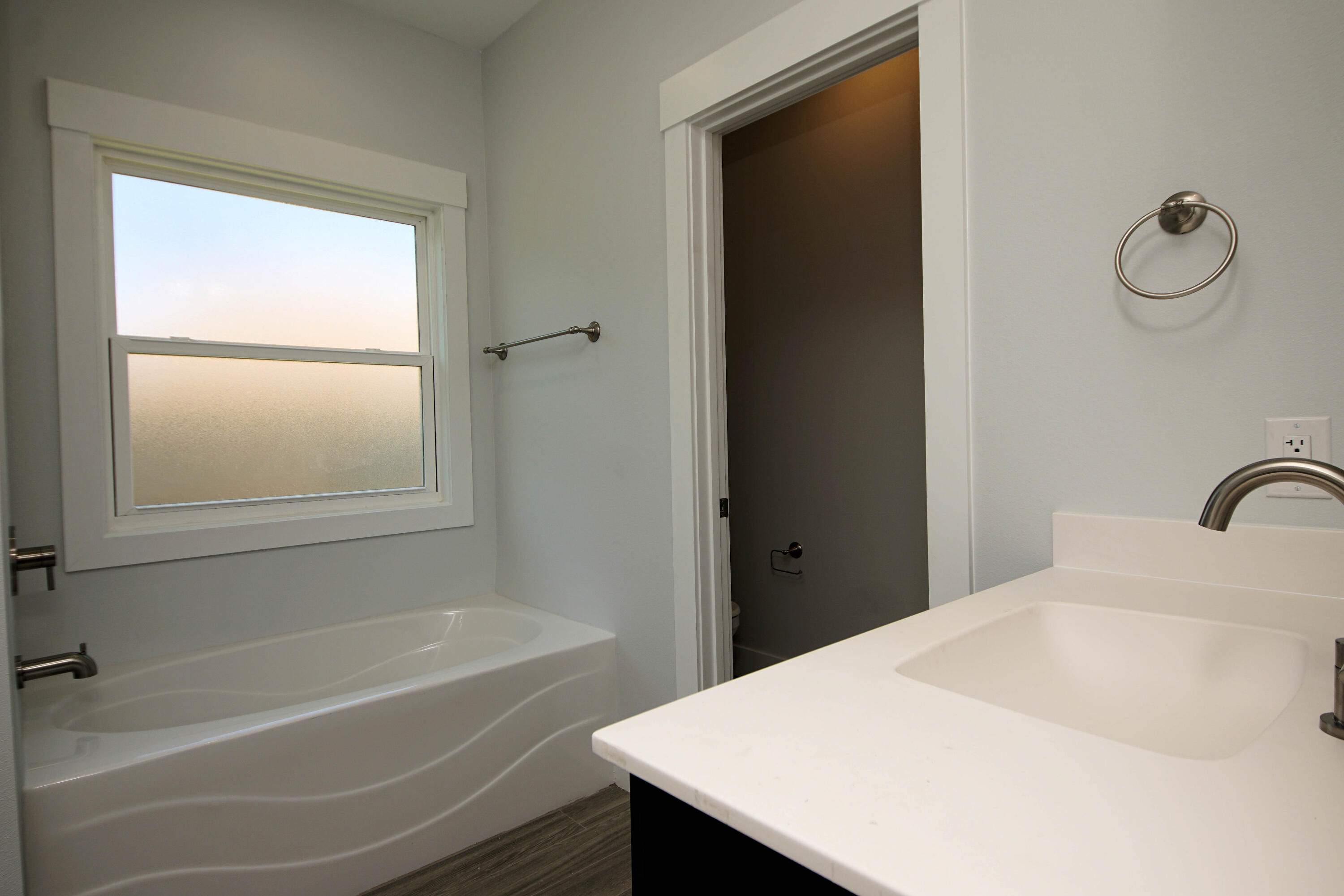 BISCAYNE POINTE - Residential