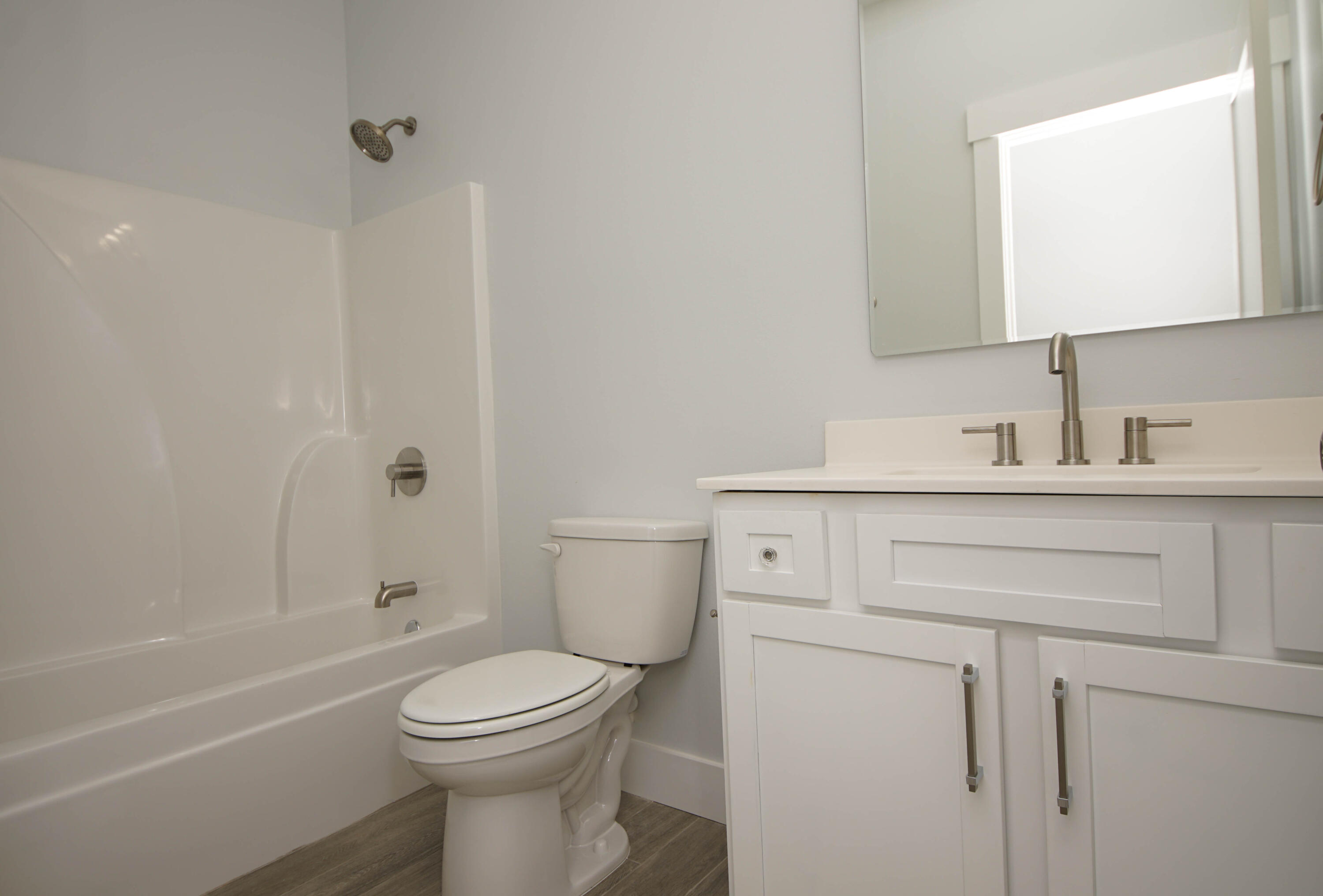 BISCAYNE POINTE - Residential