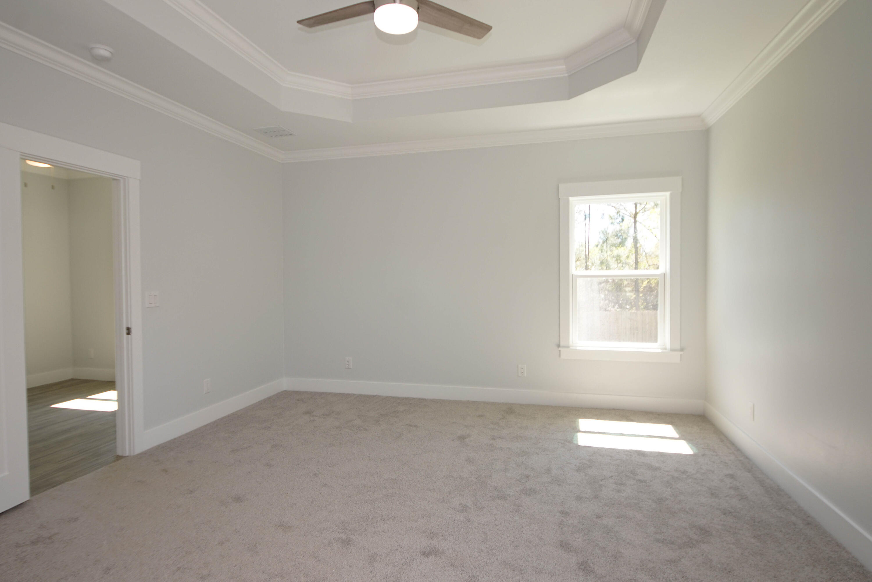 BISCAYNE POINTE - Residential