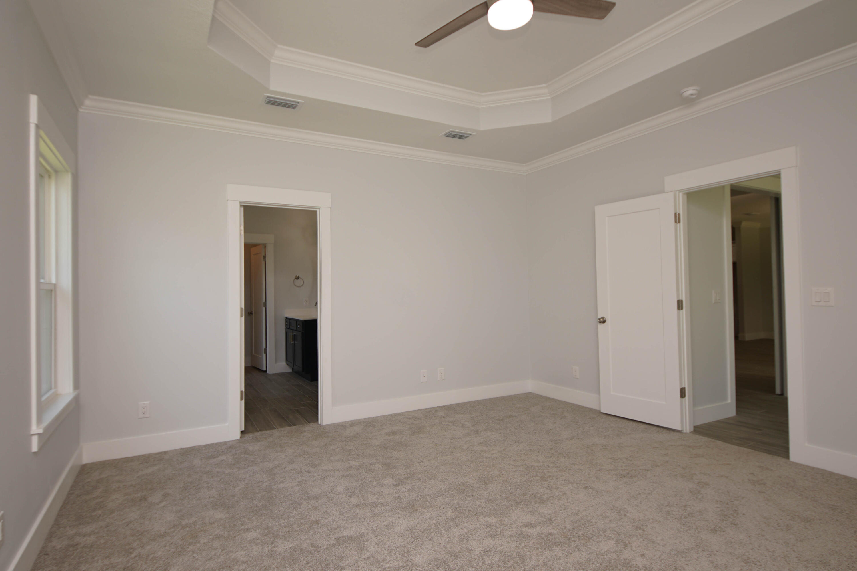 BISCAYNE POINTE - Residential