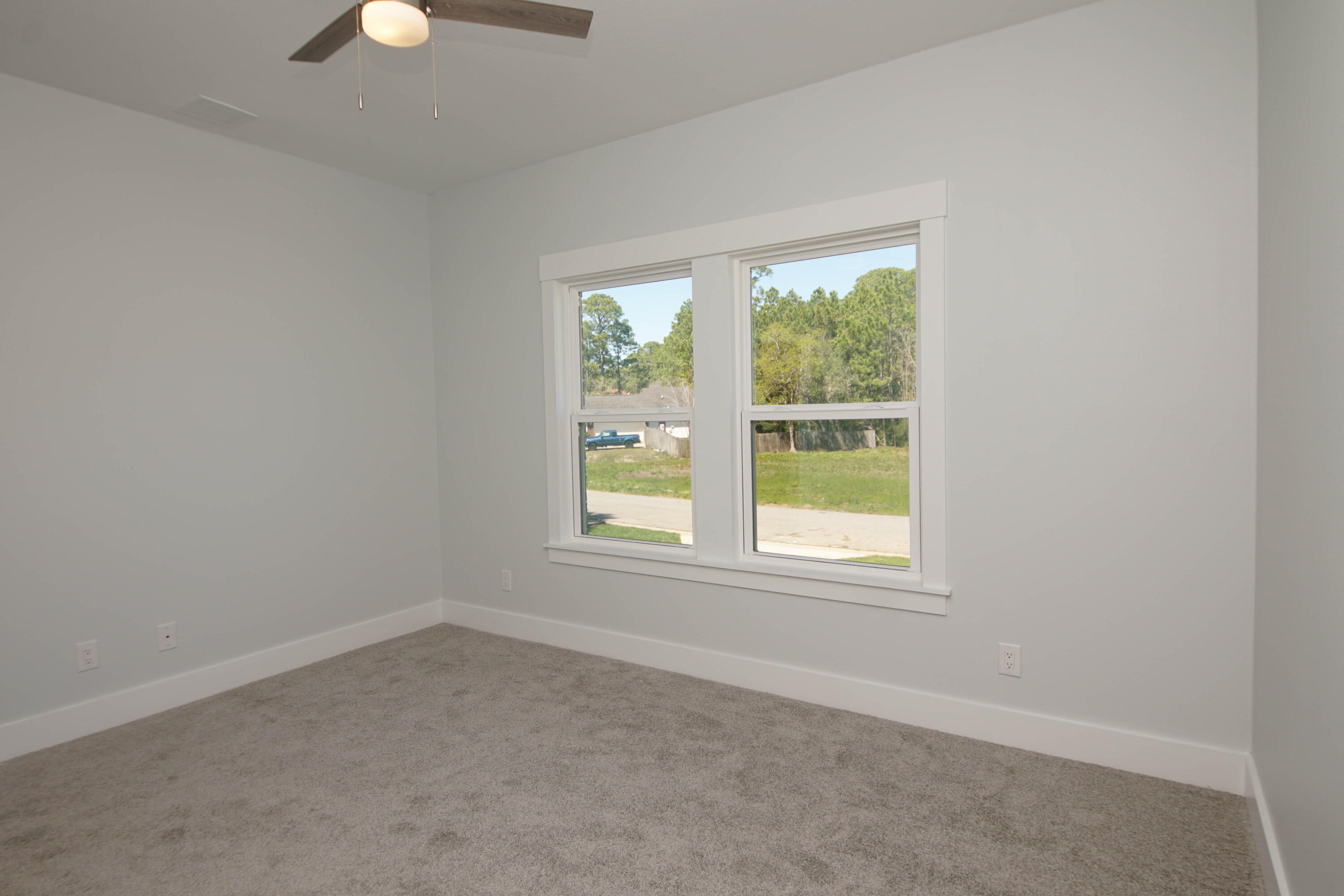 BISCAYNE POINTE - Residential