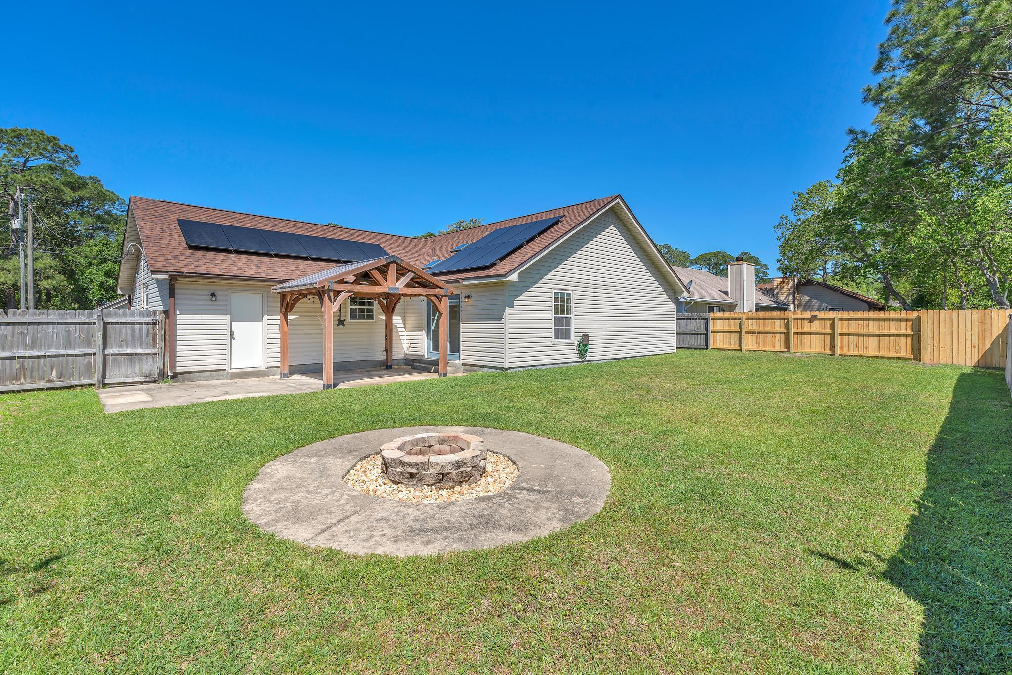 PINE MEADOWS 2ND ADDN - Residential Lease