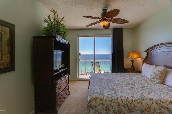 STERLING REEF - Residential