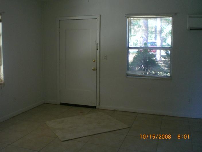 FOREST HEIGHTS - Residential Lease
