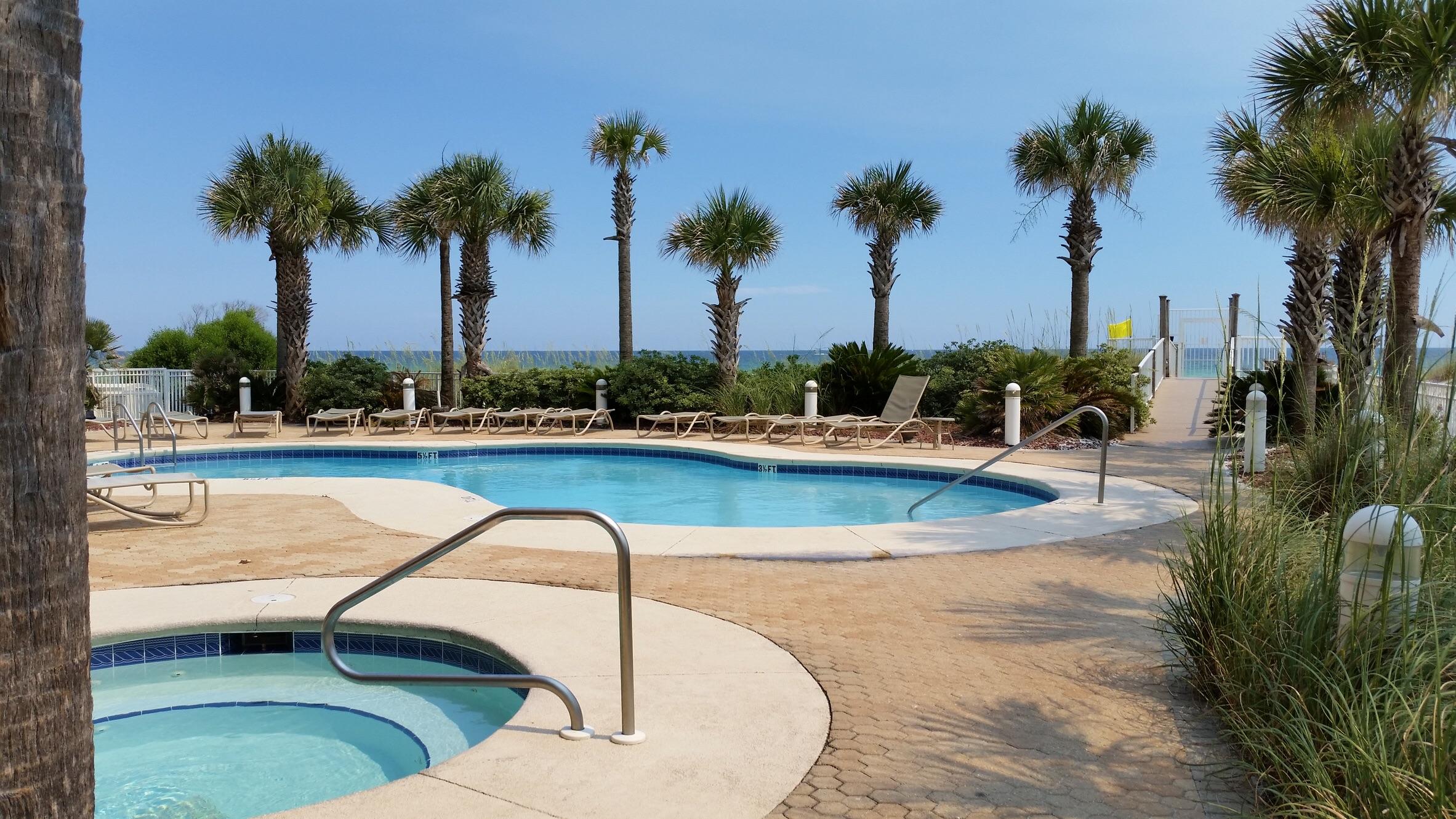DESTIN TOWERS CONDO - Residential