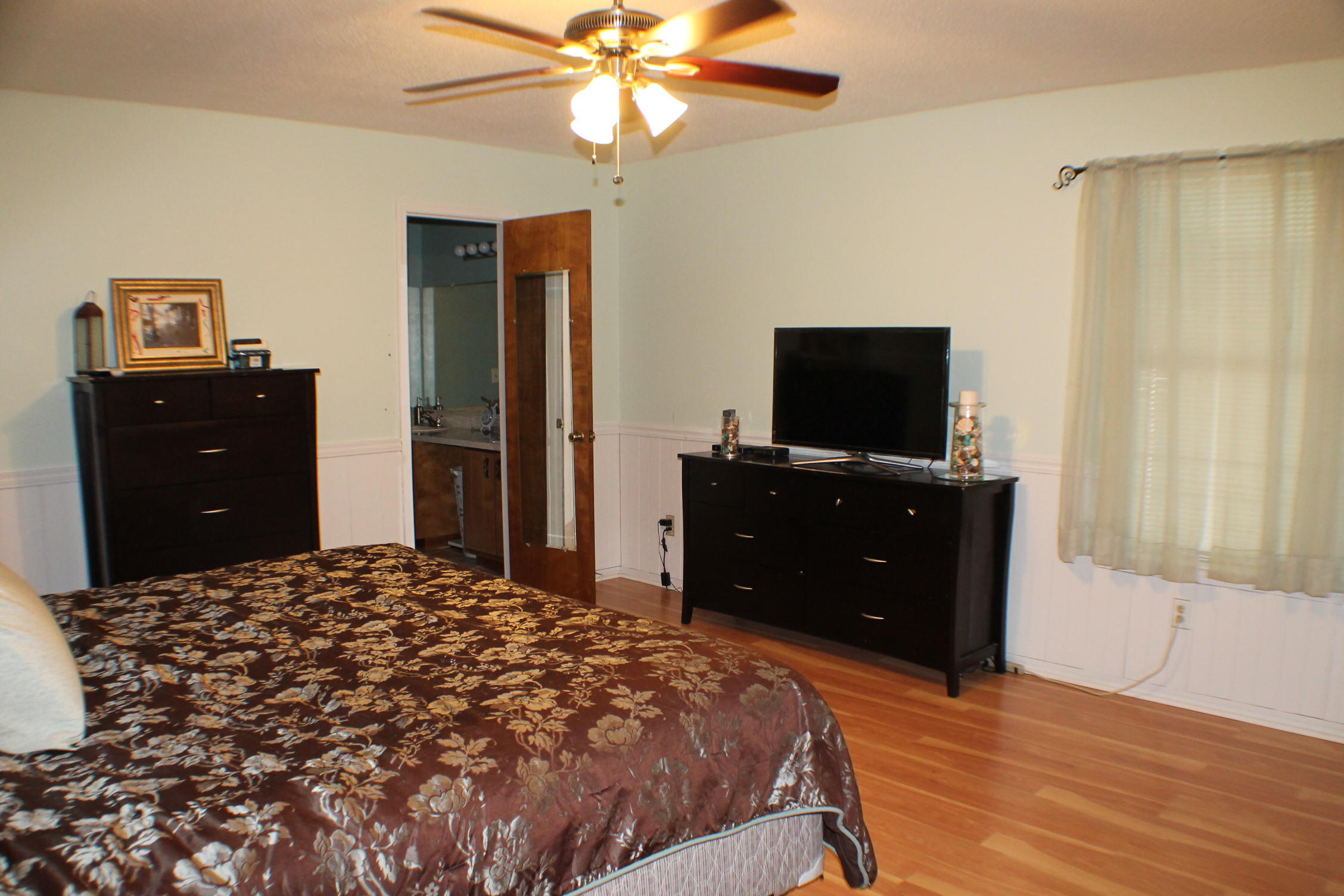 SUMMER TREE - Residential Lease
