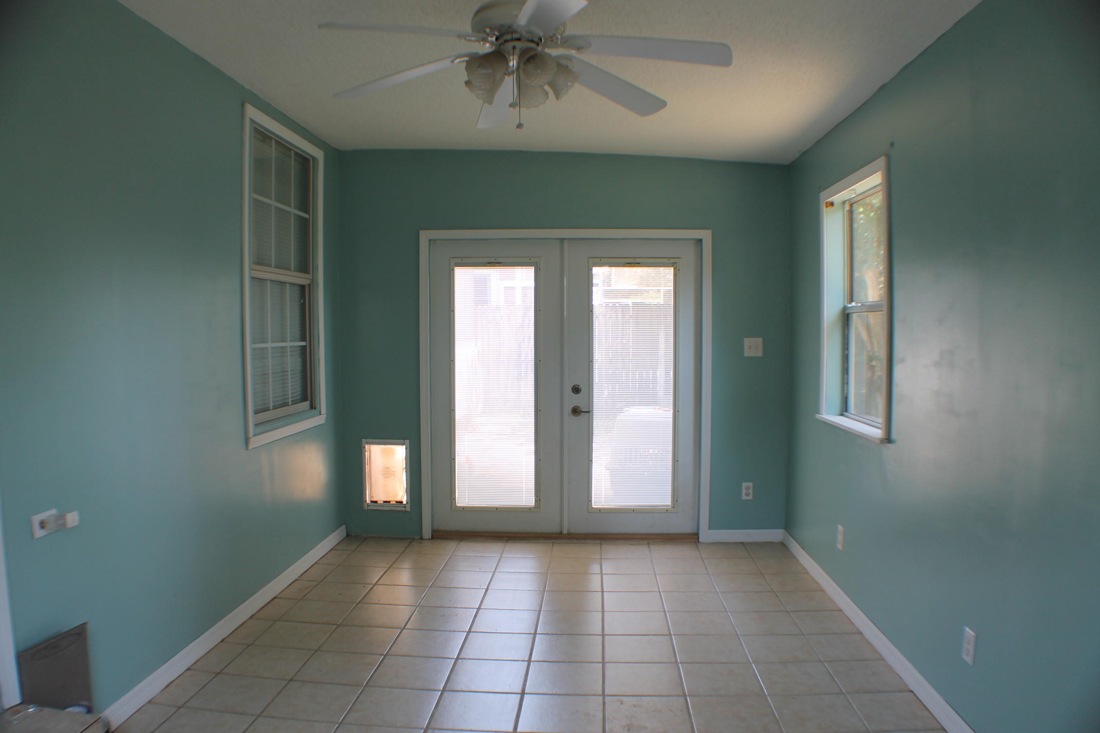 SUMMER TREE - Residential Lease