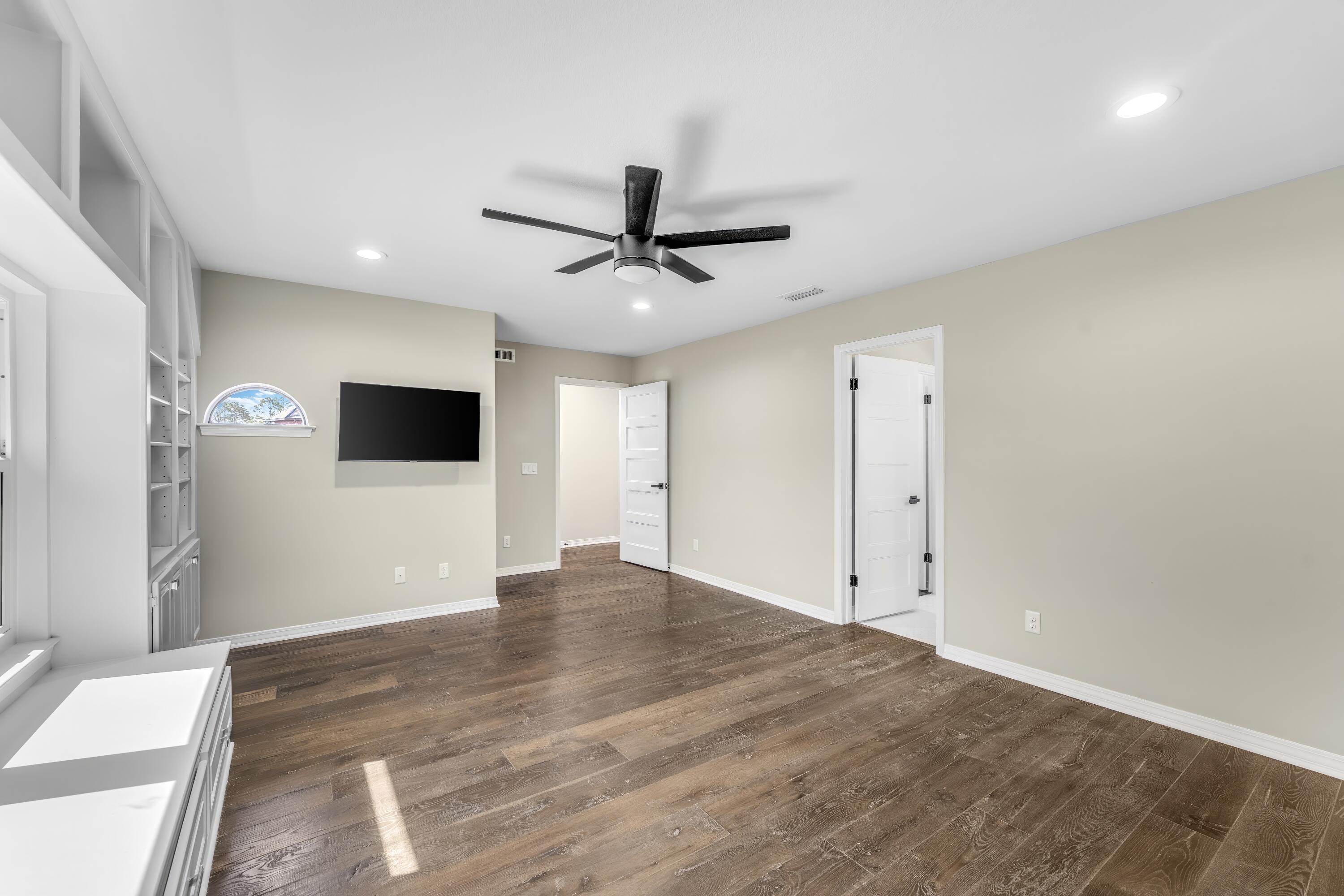 KINGS POINT HARBOUR UNIT 1 REPLAT - Residential