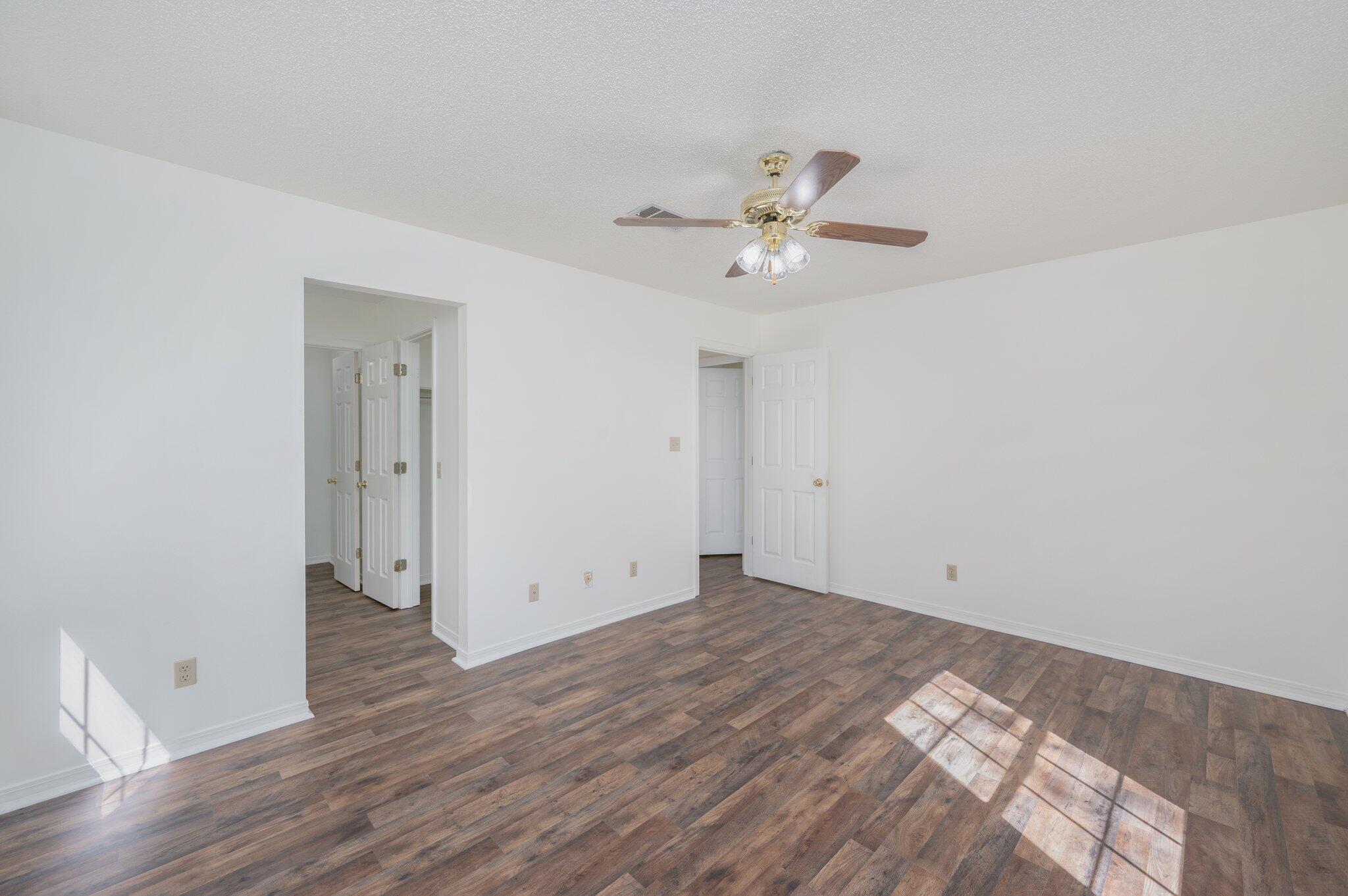 METES & BOUNDS - Residential Lease