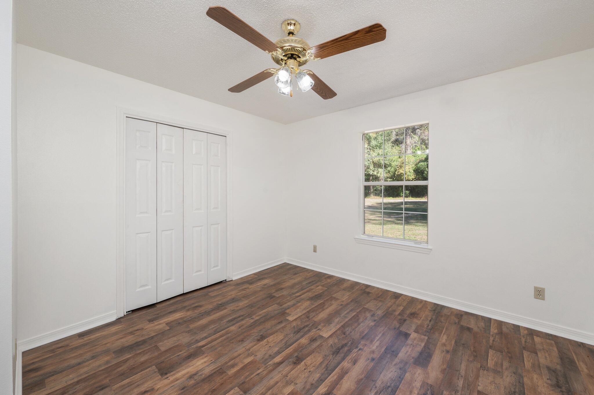 METES & BOUNDS - Residential Lease