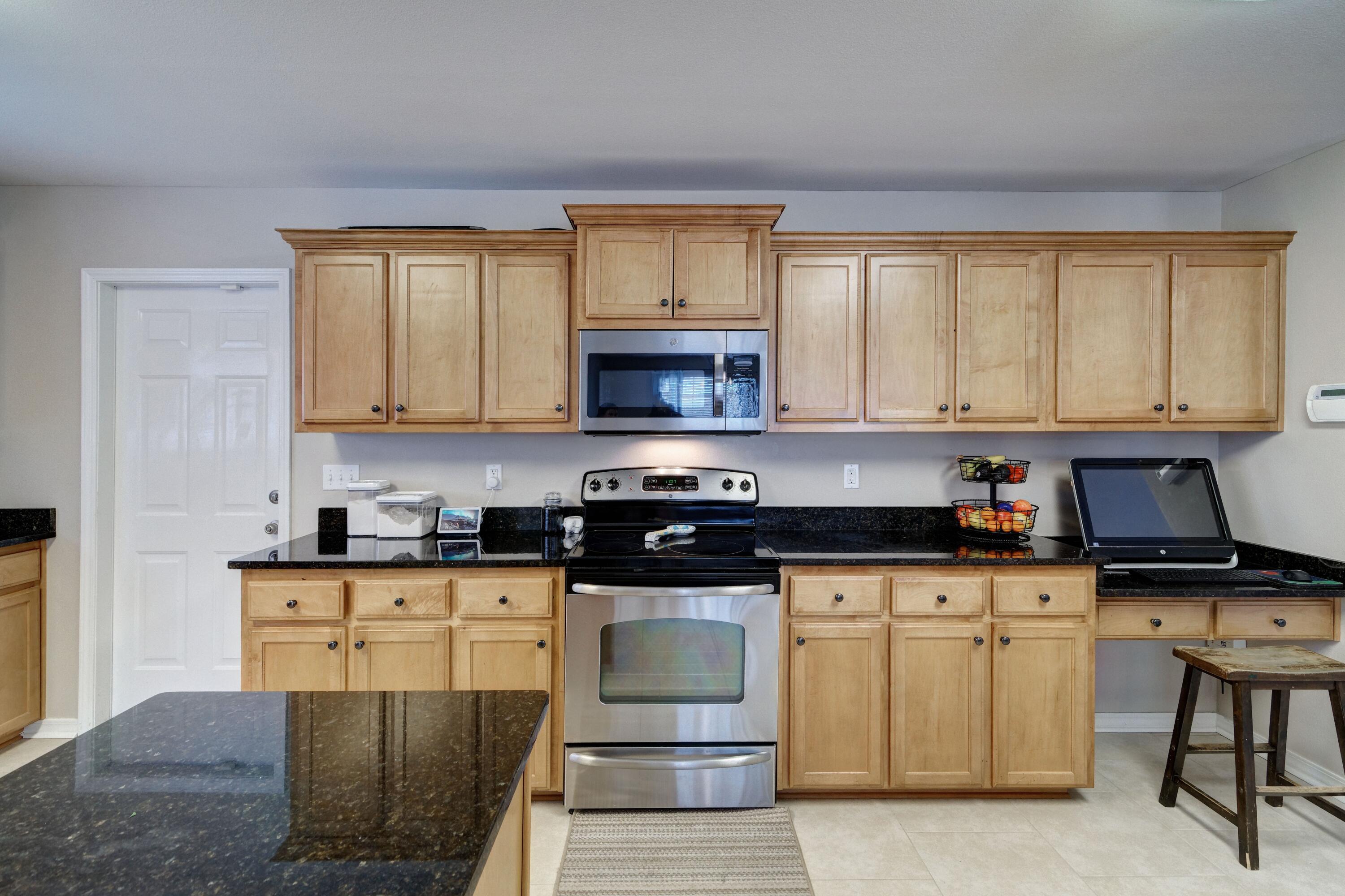 SUMMERSET ESTATES - Residential