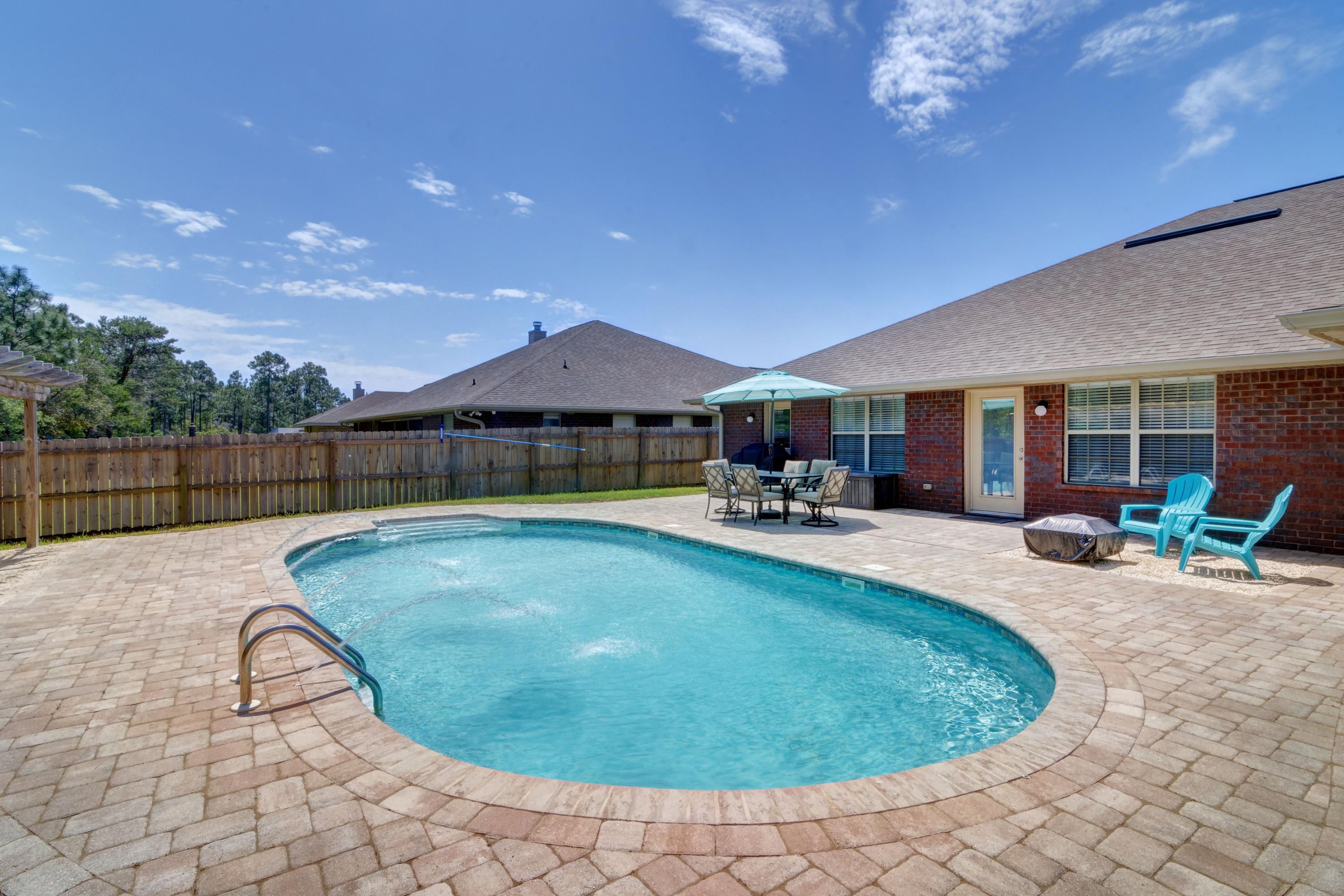 SUMMERSET ESTATES - Residential