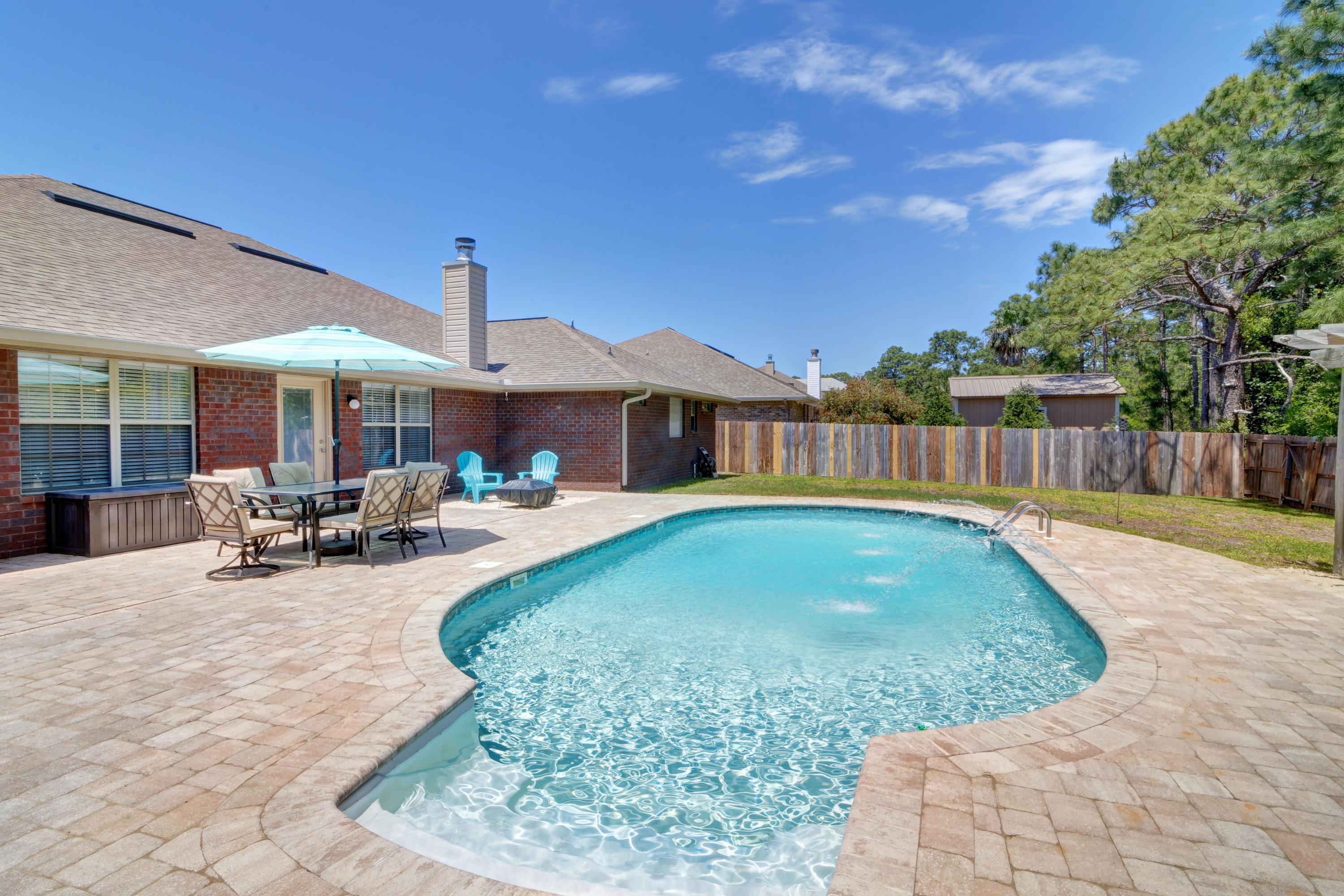 SUMMERSET ESTATES - Residential