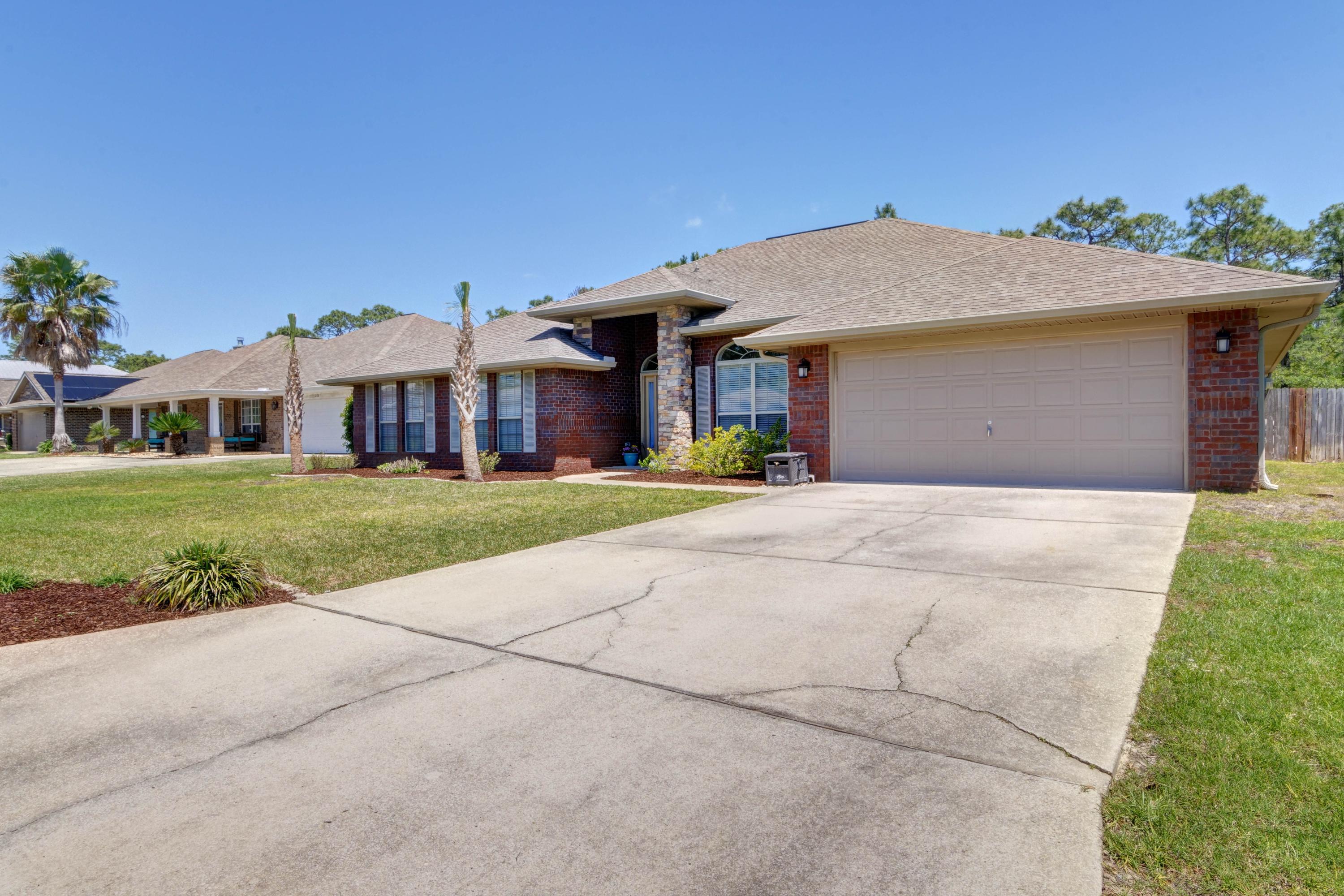 SUMMERSET ESTATES - Residential