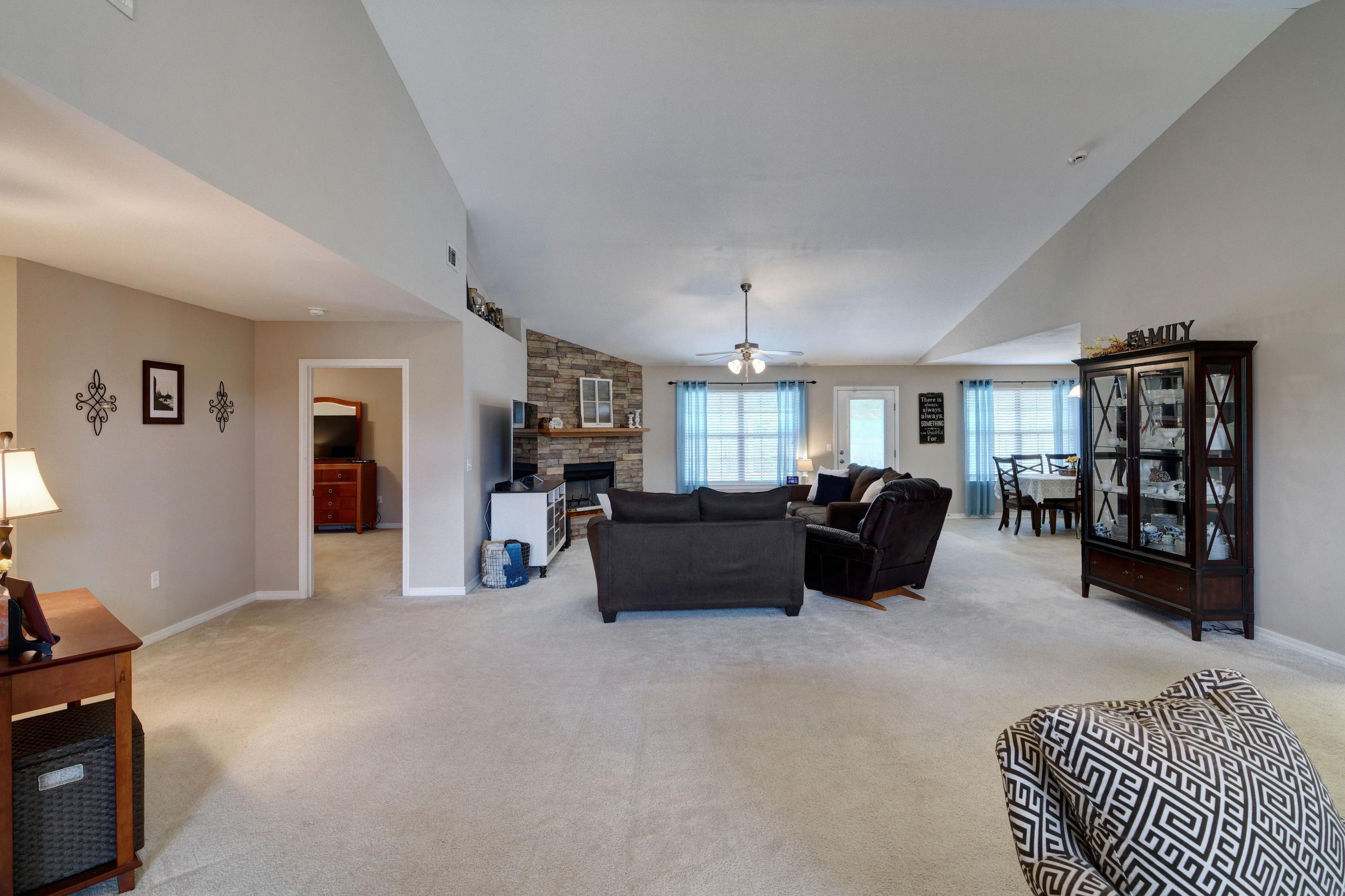 SUMMERSET ESTATES - Residential