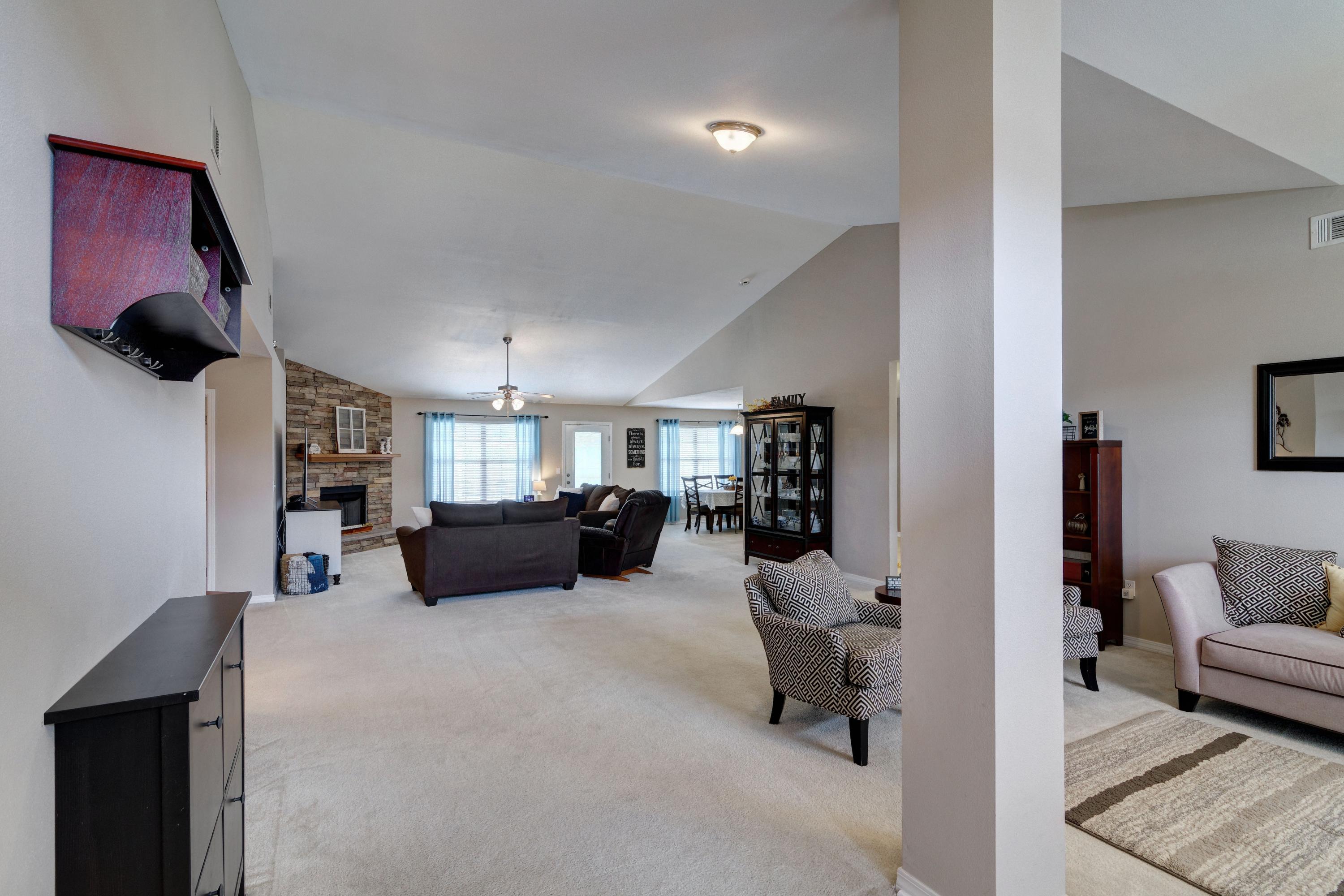 SUMMERSET ESTATES - Residential
