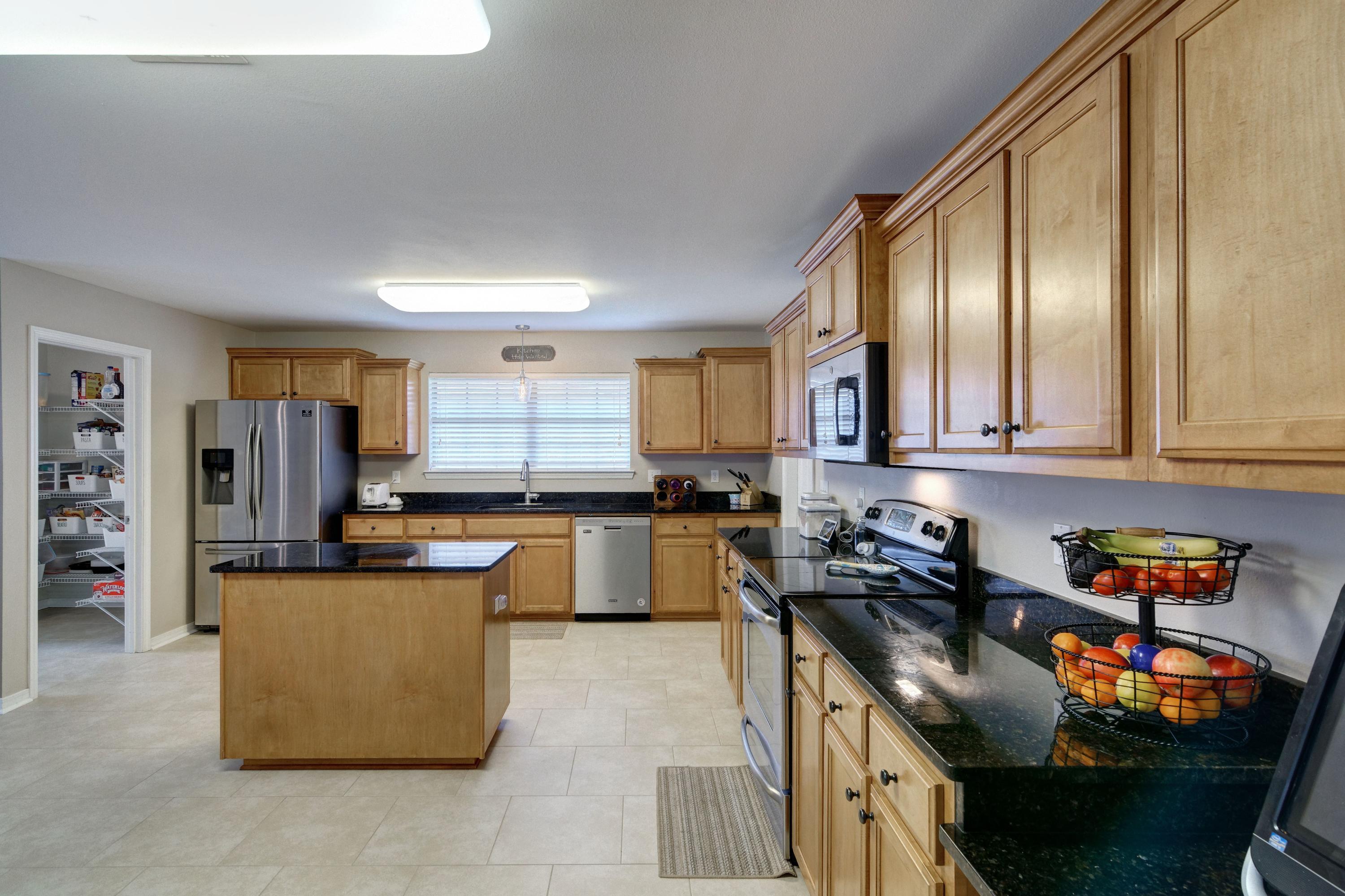 SUMMERSET ESTATES - Residential