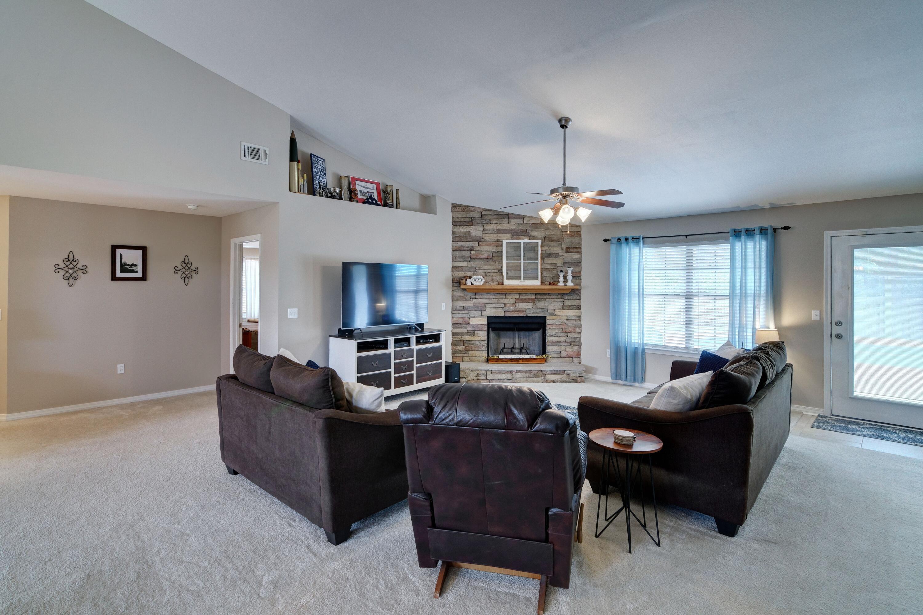 SUMMERSET ESTATES - Residential