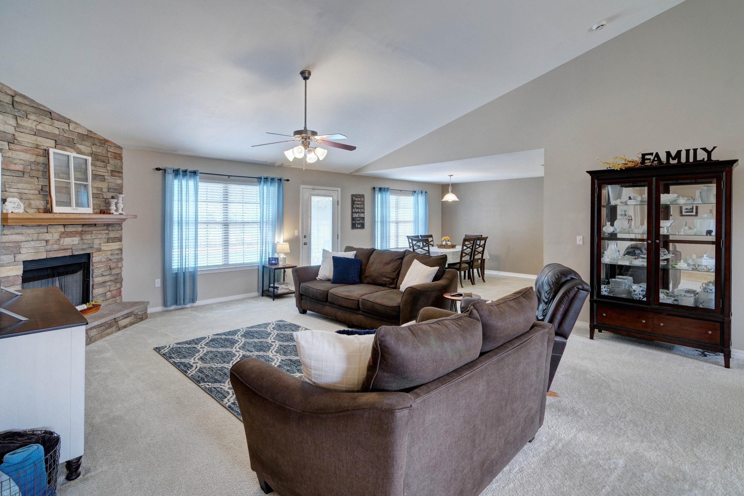 SUMMERSET ESTATES - Residential