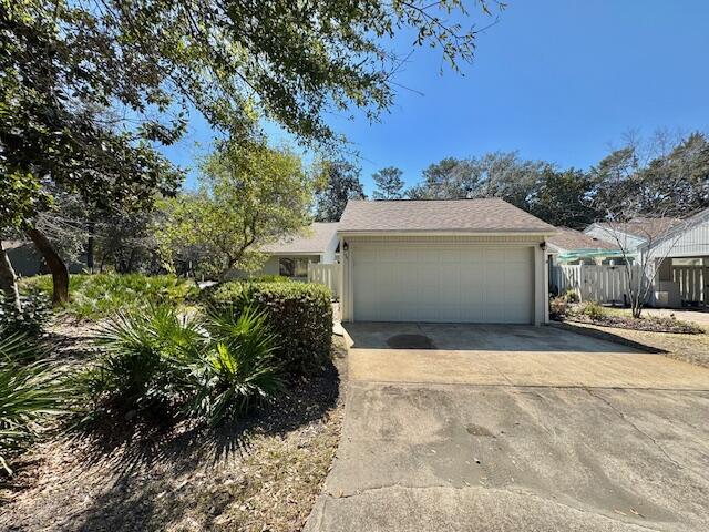 ROYAL OAKS - Residential Lease