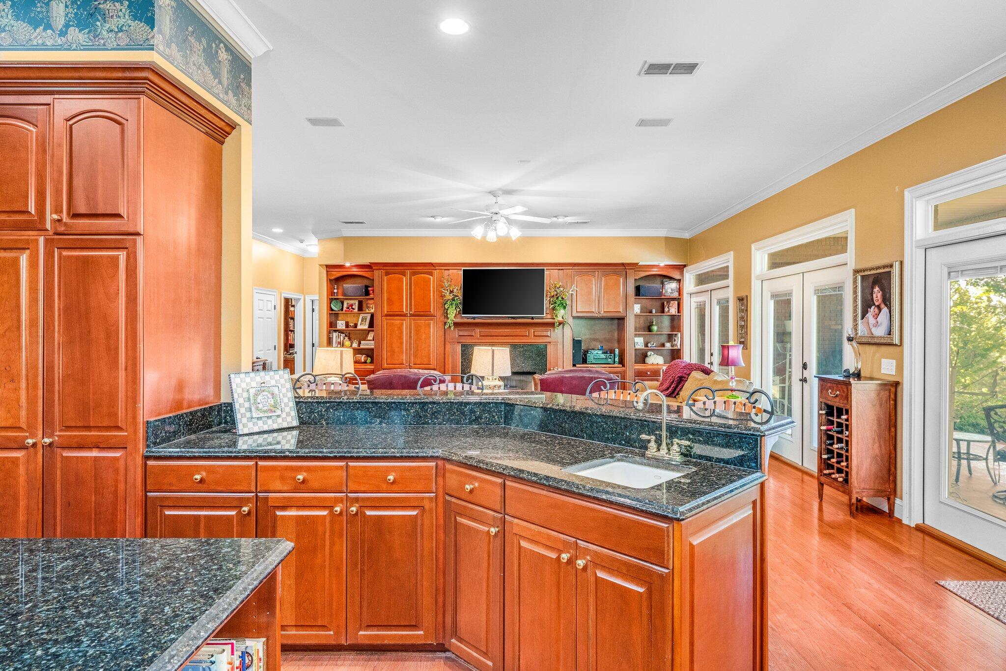 INDIAN SPRINGS - Residential