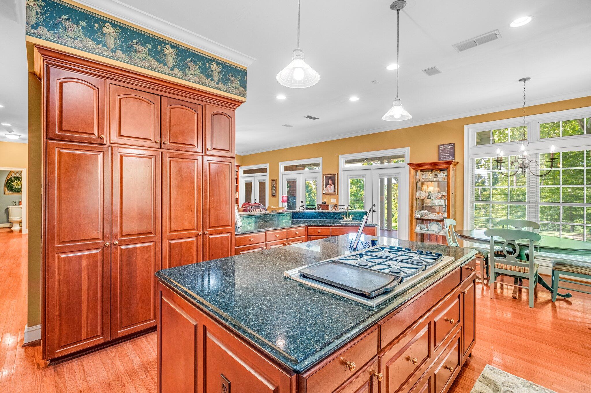 INDIAN SPRINGS - Residential