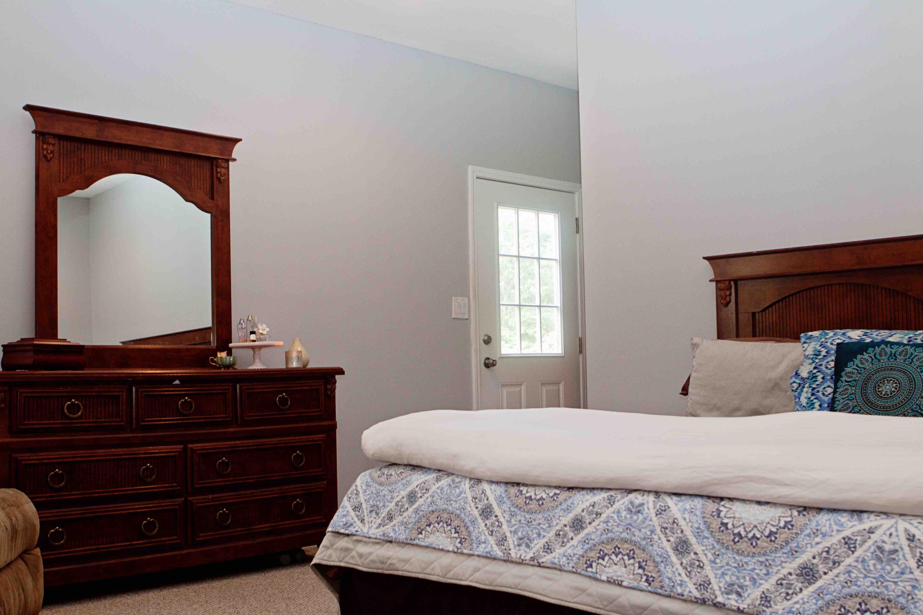 PARK PLACE 3RD ADDN - Residential Lease