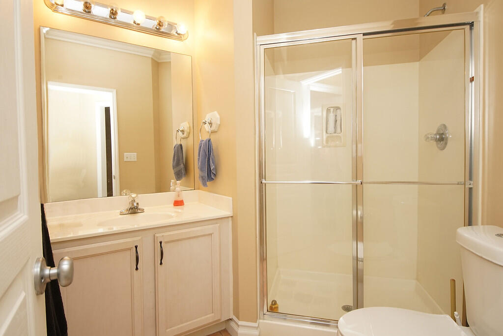 BARATARIA CONDO - Residential