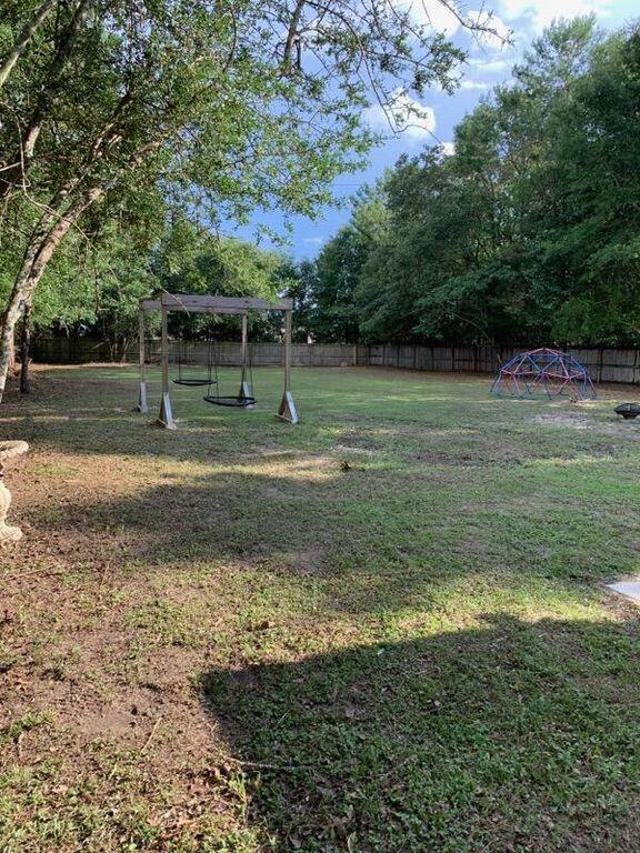 CRESTVIEW SUBURB (231000.00) - Residential Lease