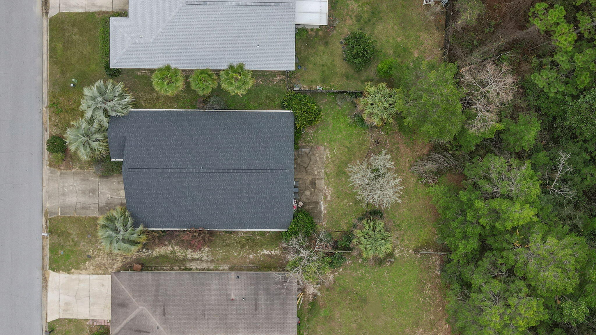 HIDDEN SHORES - Residential