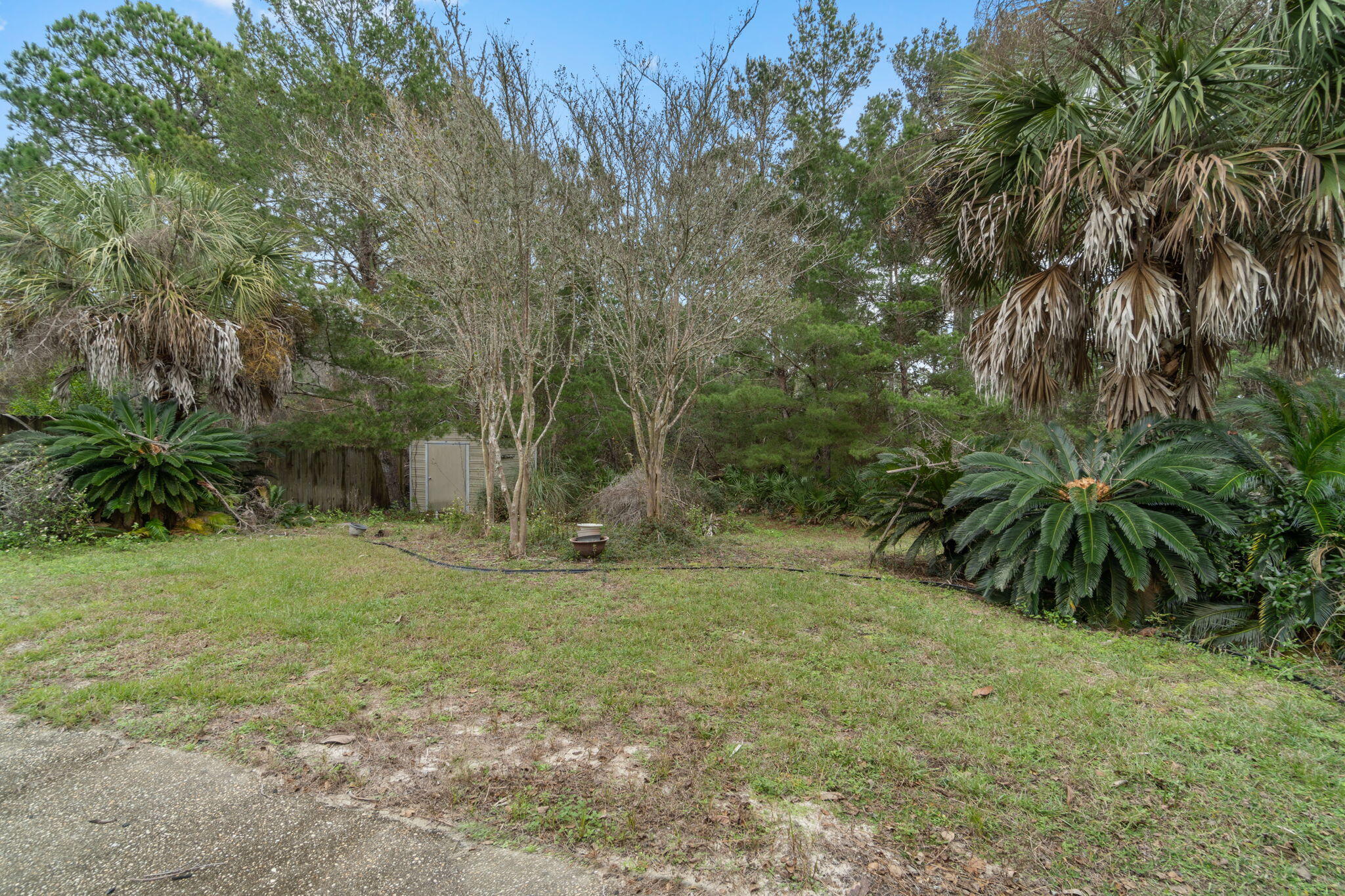 HIDDEN SHORES - Residential