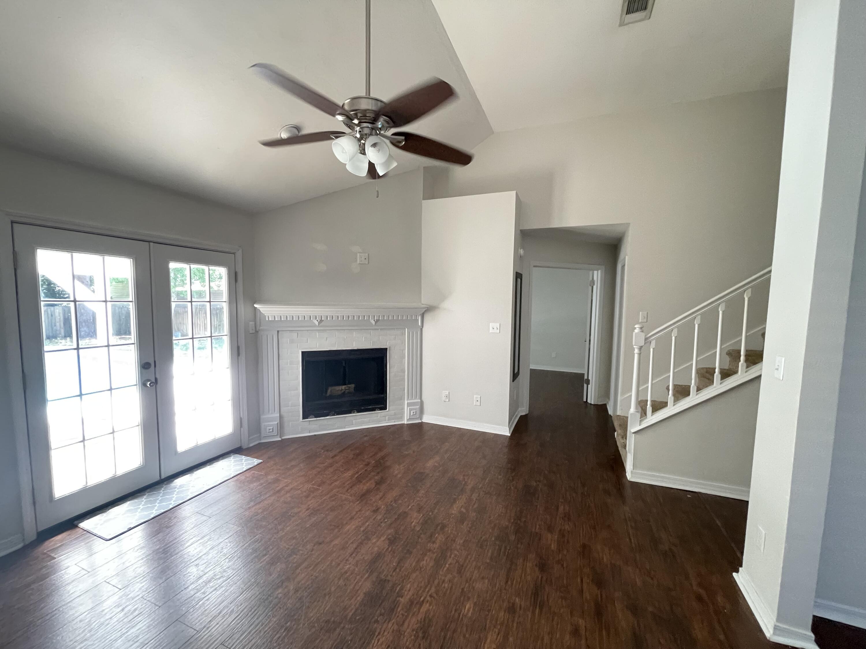 OAKLAND MANOR I LOT 1 & PORTION OF VACATED - Residential Lease