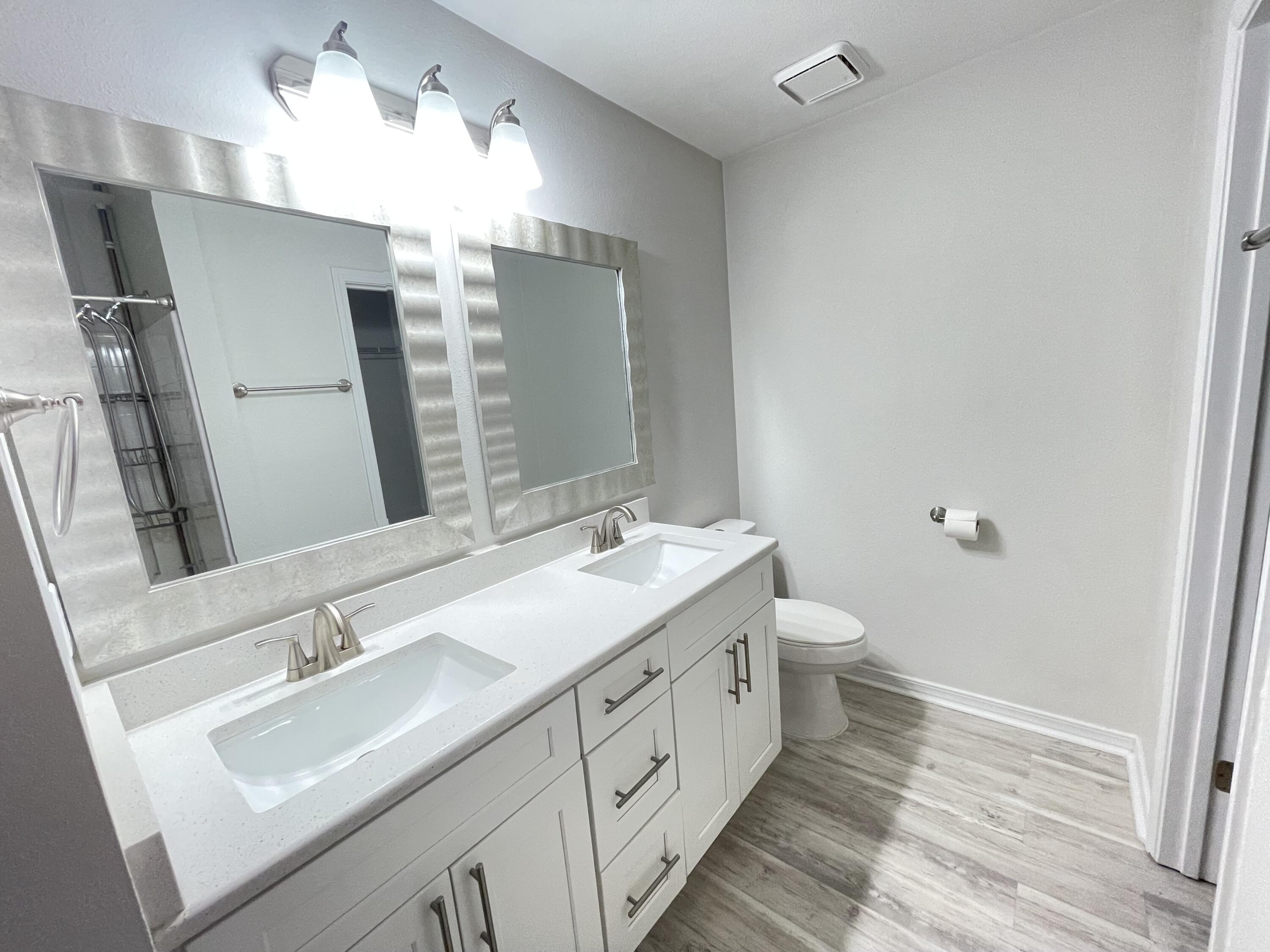 OAKLAND MANOR I LOT 1 & PORTION OF VACATED - Residential Lease