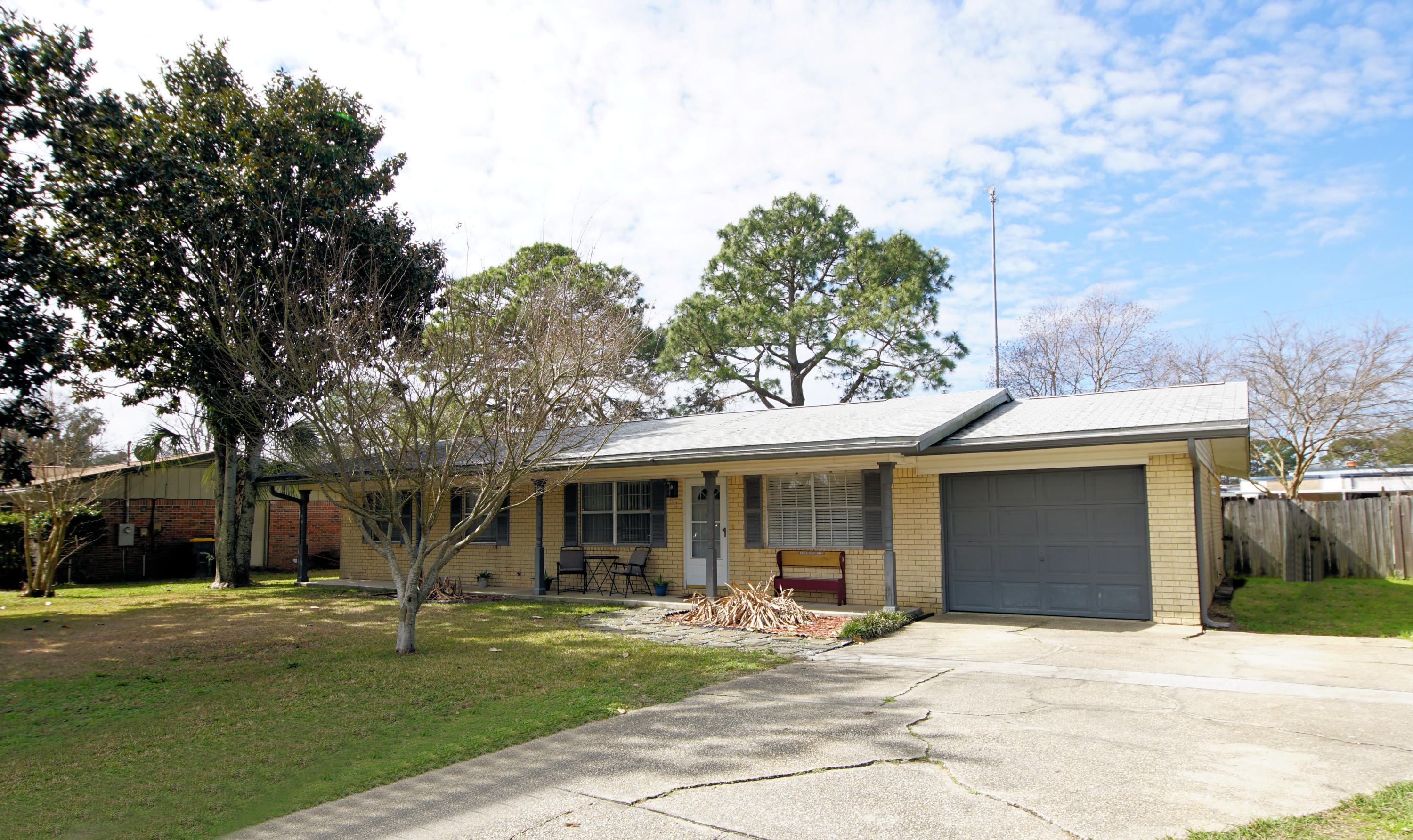 VICTORIA GARDENS 1 - Residential