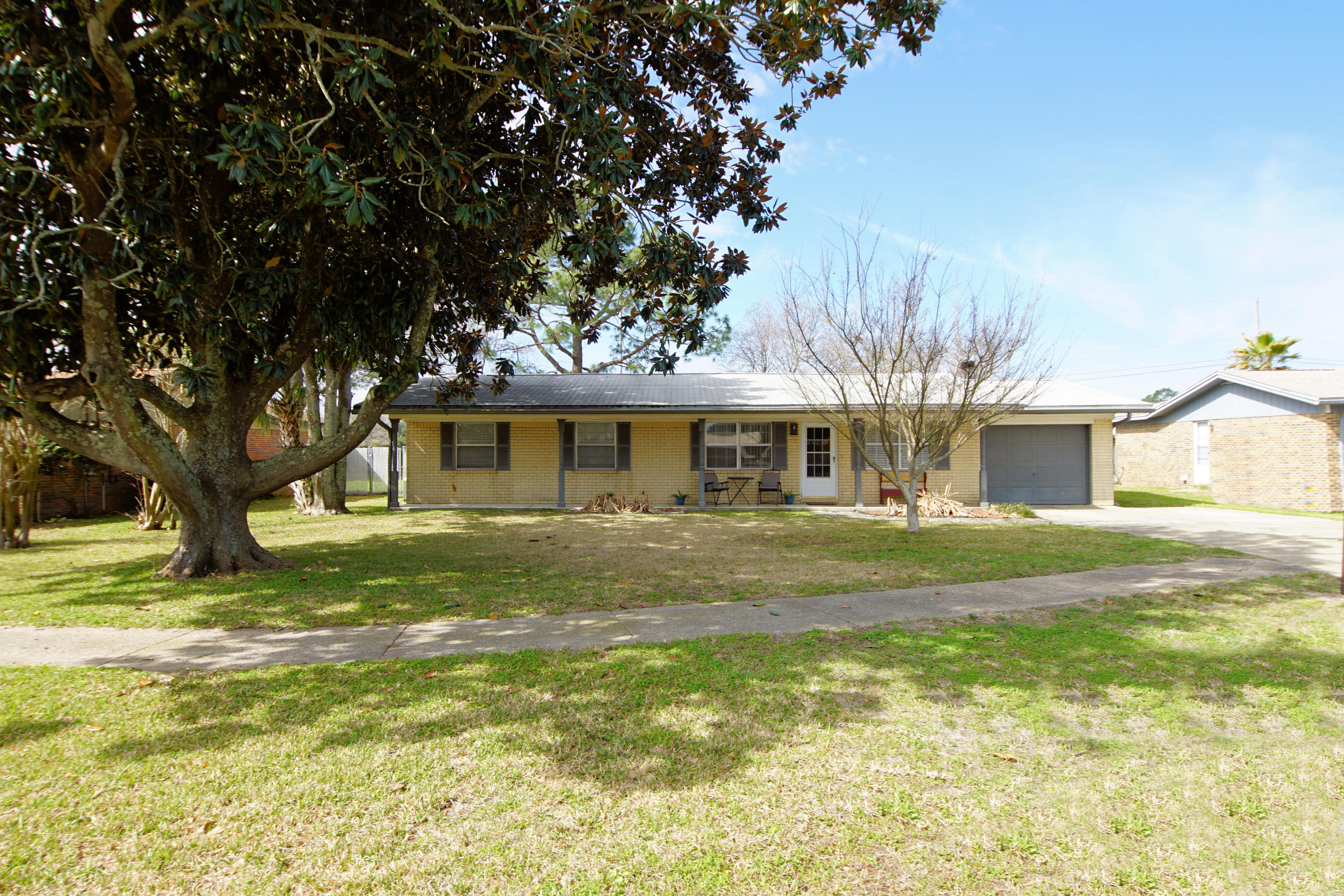 VICTORIA GARDENS 1 - Residential