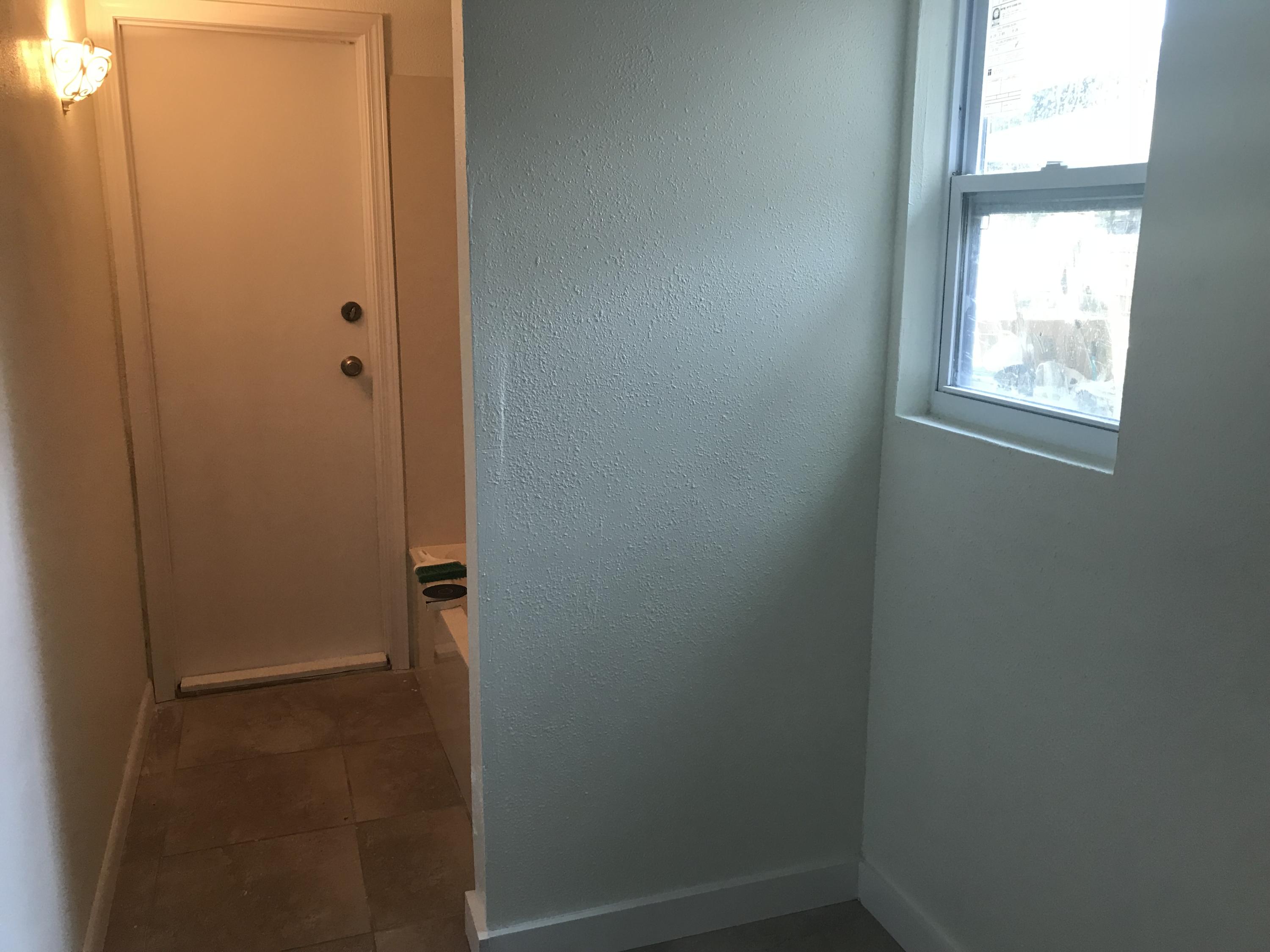 GARNIERS BEACH 6TH - Residential Lease