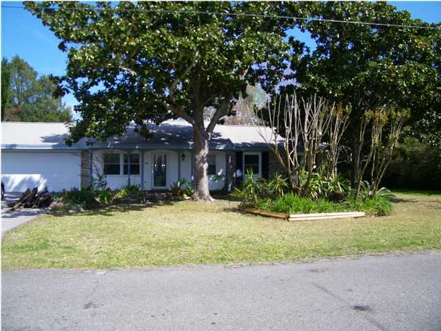 UNRECORDED SUBDIVISION - Residential Lease