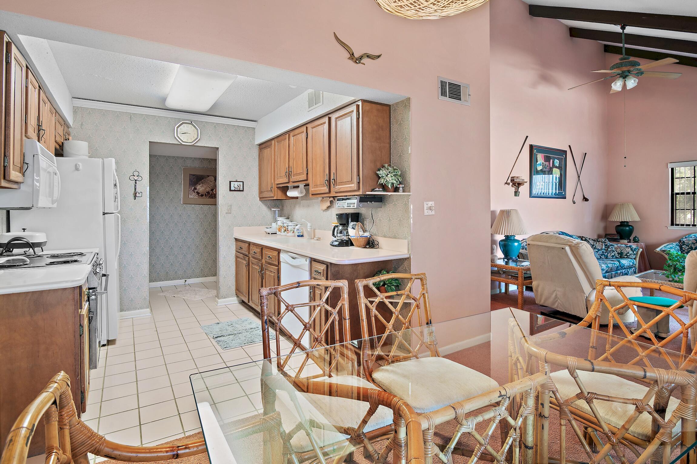 SEASCAPE CONDO FAIRWAYS AT - Residential