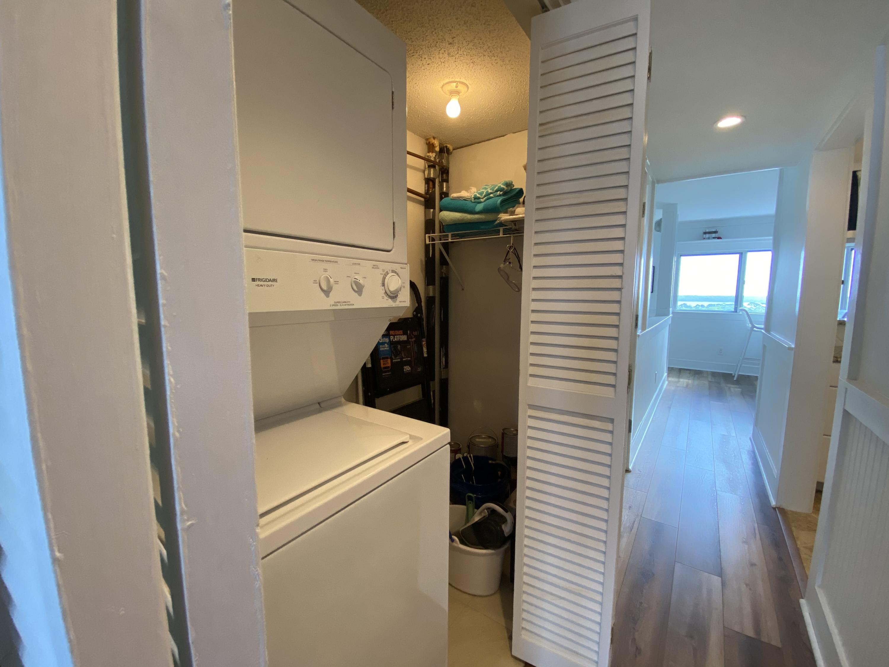 PINNACLE PORT - Residential