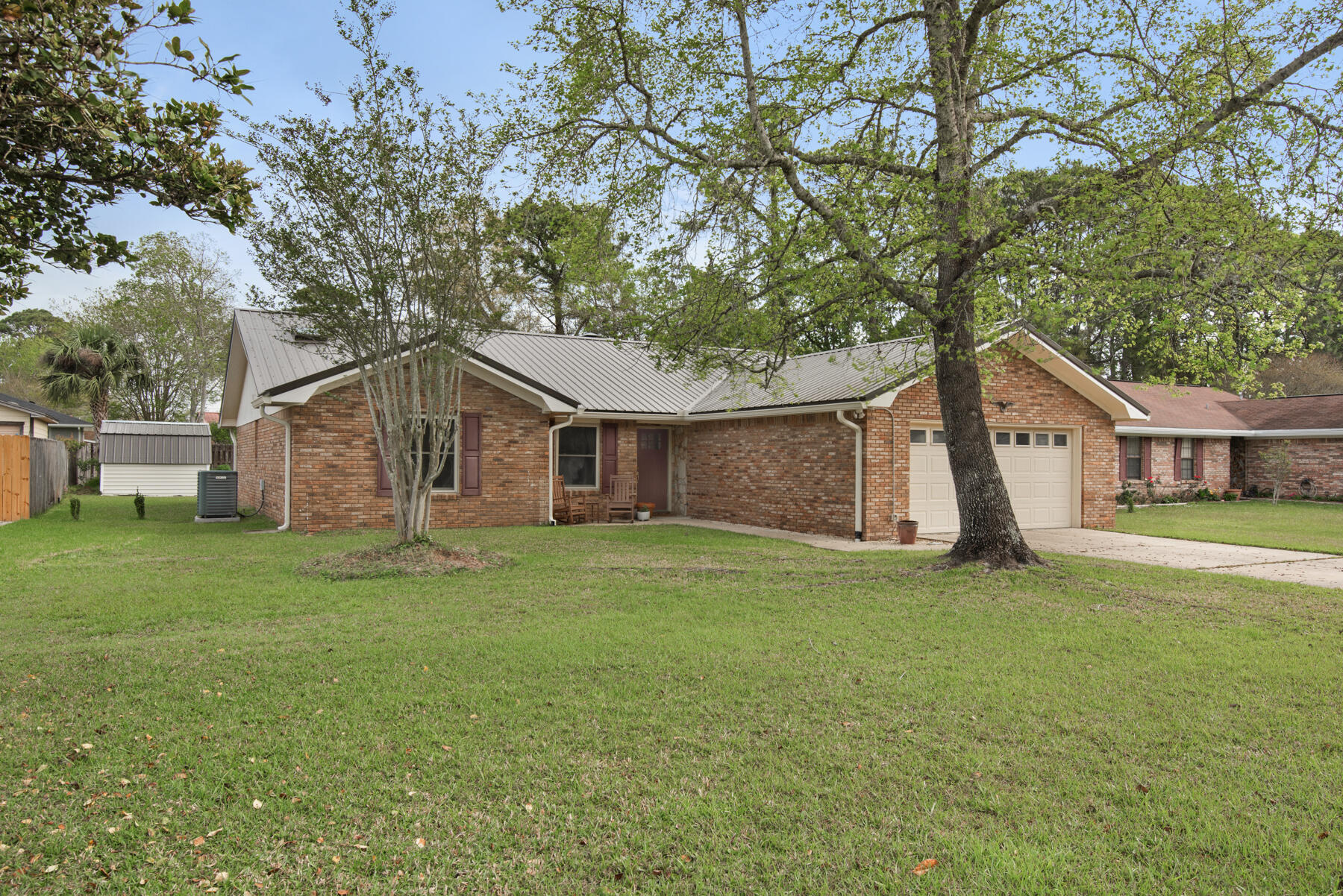 OVERBROOK 1ST ADDN - Residential Lease