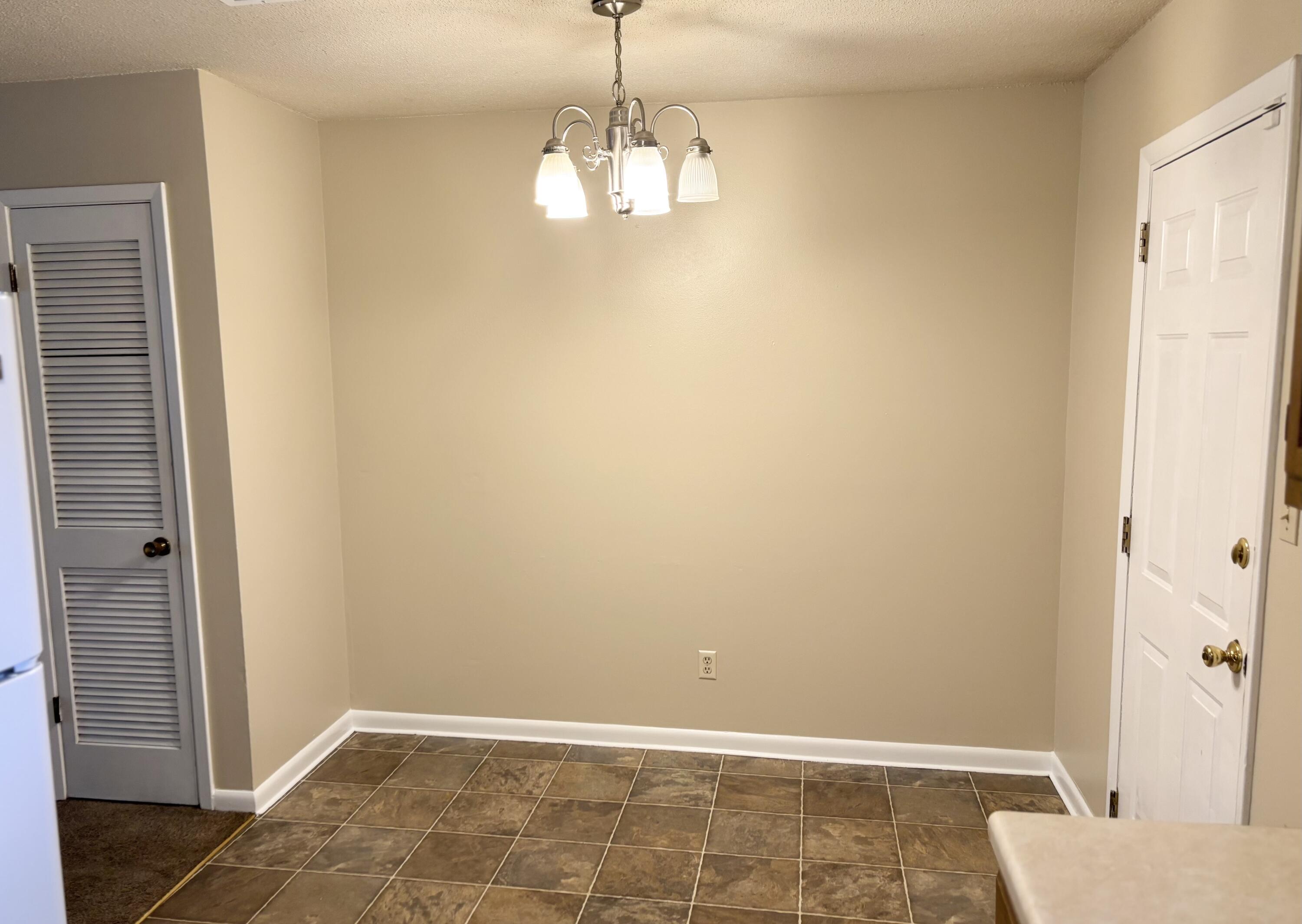 SQUIRREL HAVEN UNREC - Residential Lease