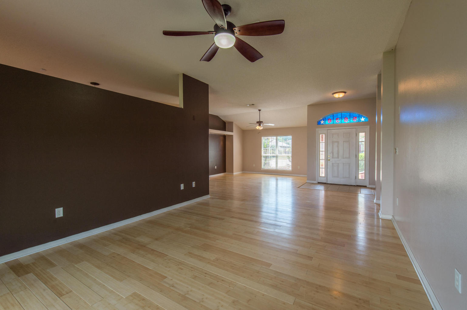 BROOKE ESTATES PH I - Residential Lease