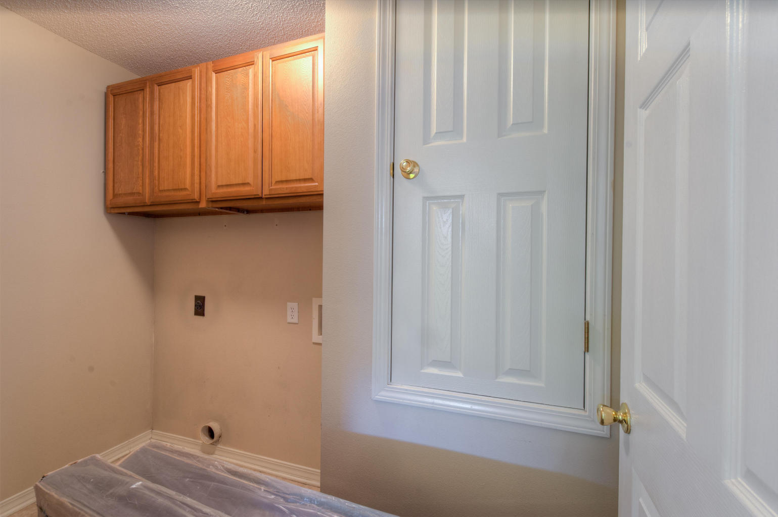 BROOKE ESTATES PH I - Residential Lease